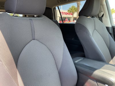 2025 Toyota HIGHLANDER LE