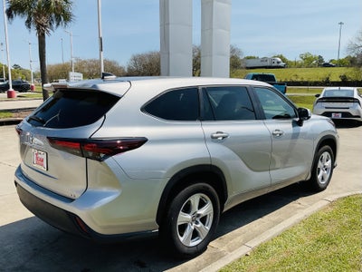 2025 Toyota HIGHLANDER LE
