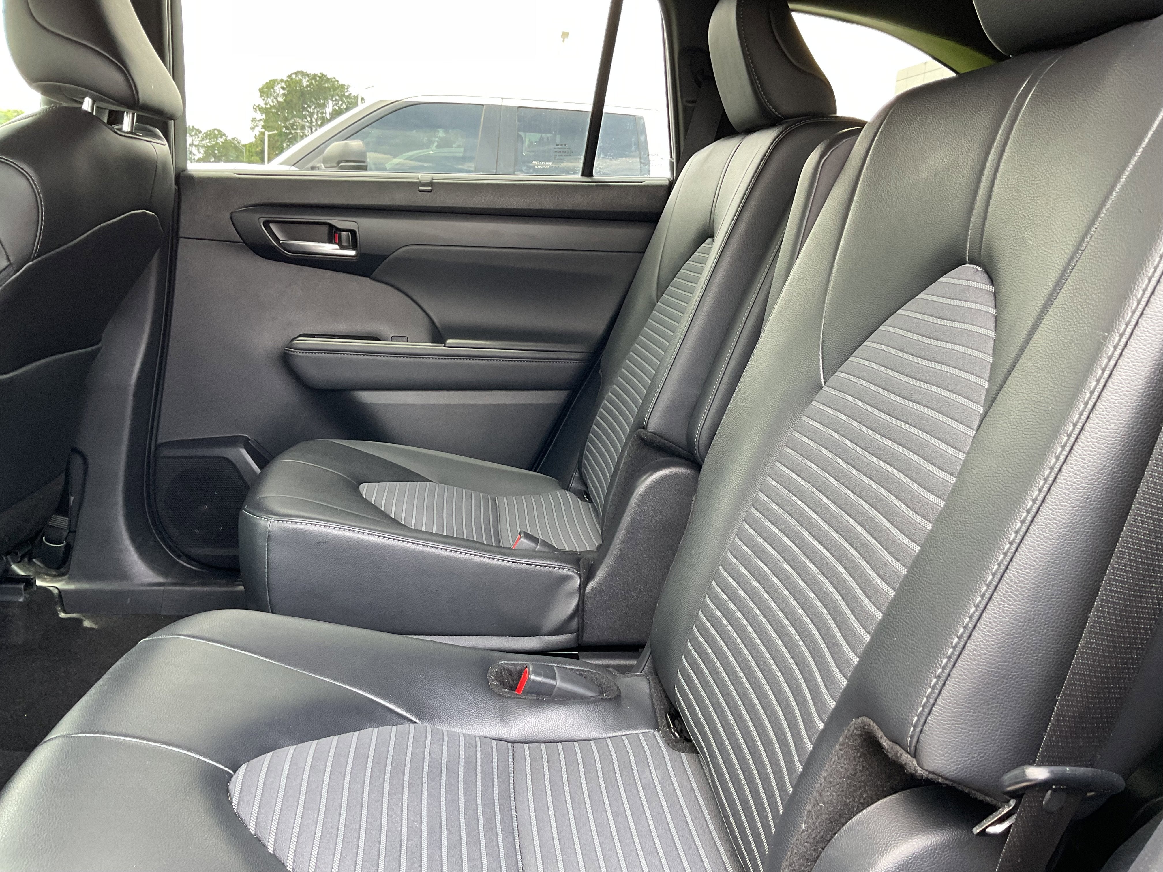 2025 Toyota Highlander XSE