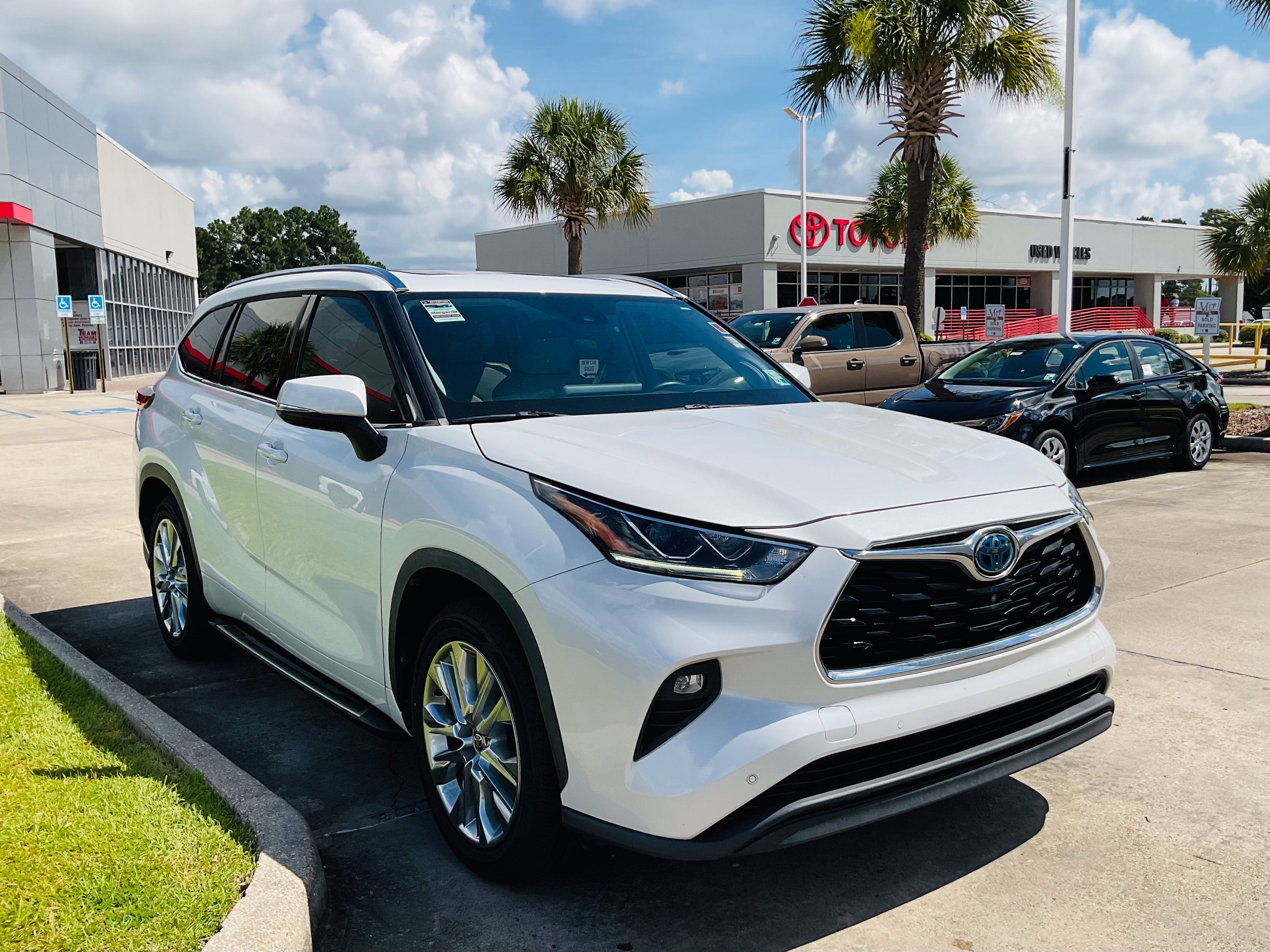 2022 Toyota Highlander Hybrid Hybrid Limited