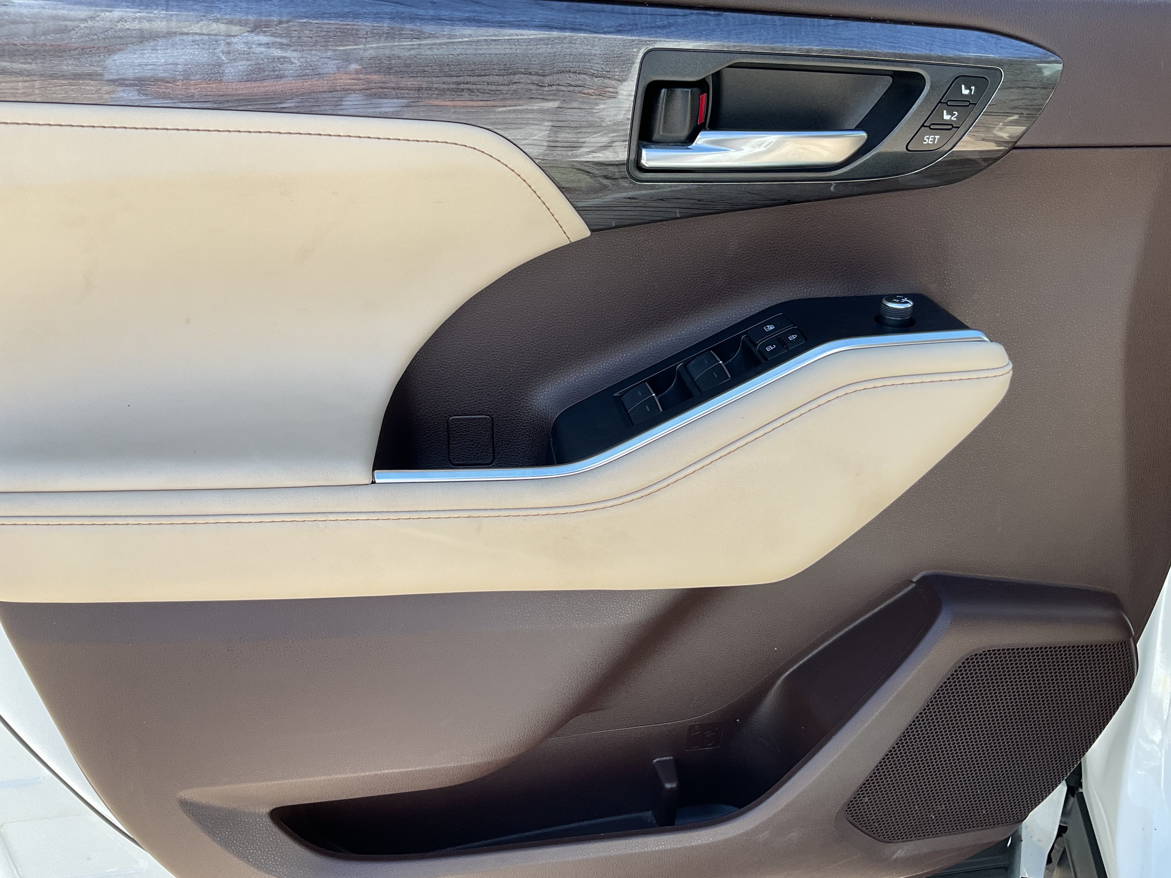 2022 Toyota Highlander Hybrid Hybrid Limited