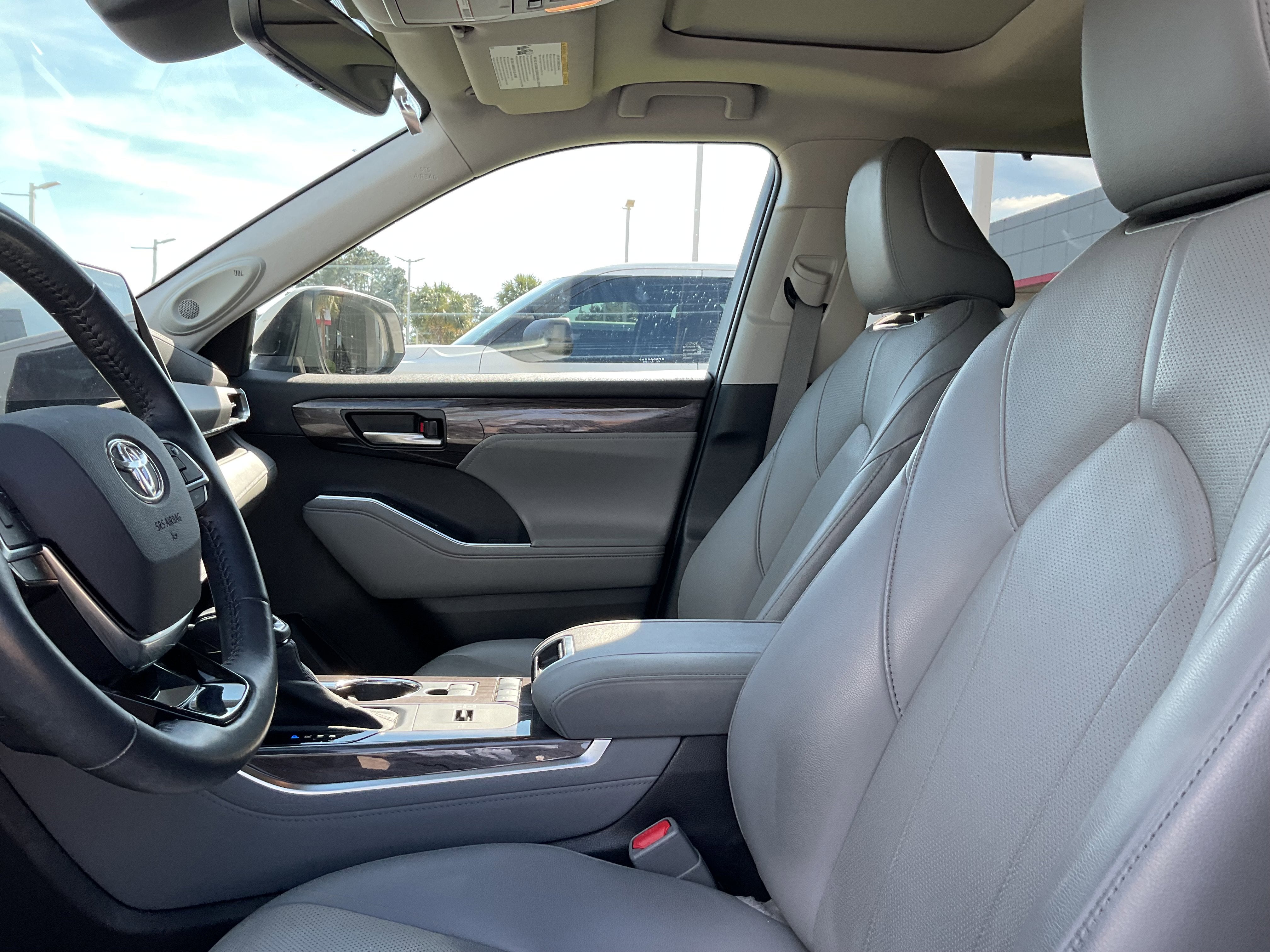 2021 Toyota HIGHLANDER Limited