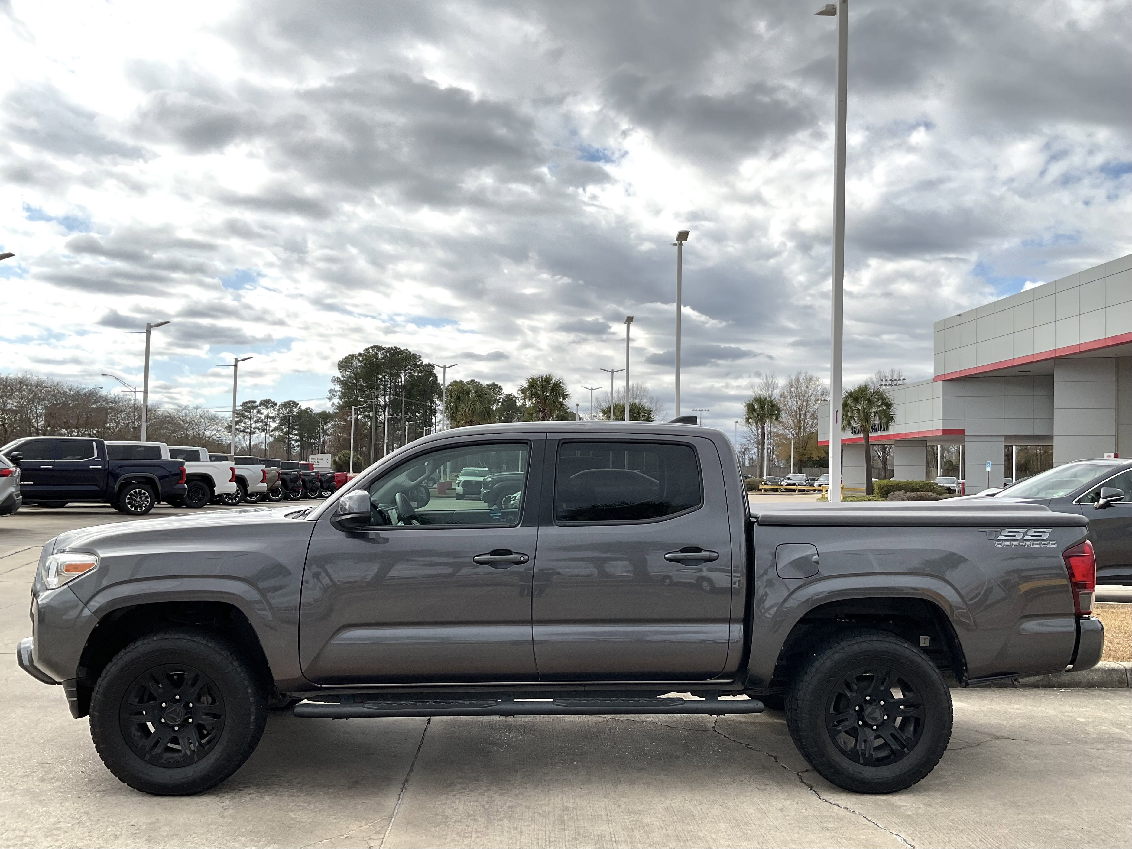 2020 Toyota TACOMA SR SR