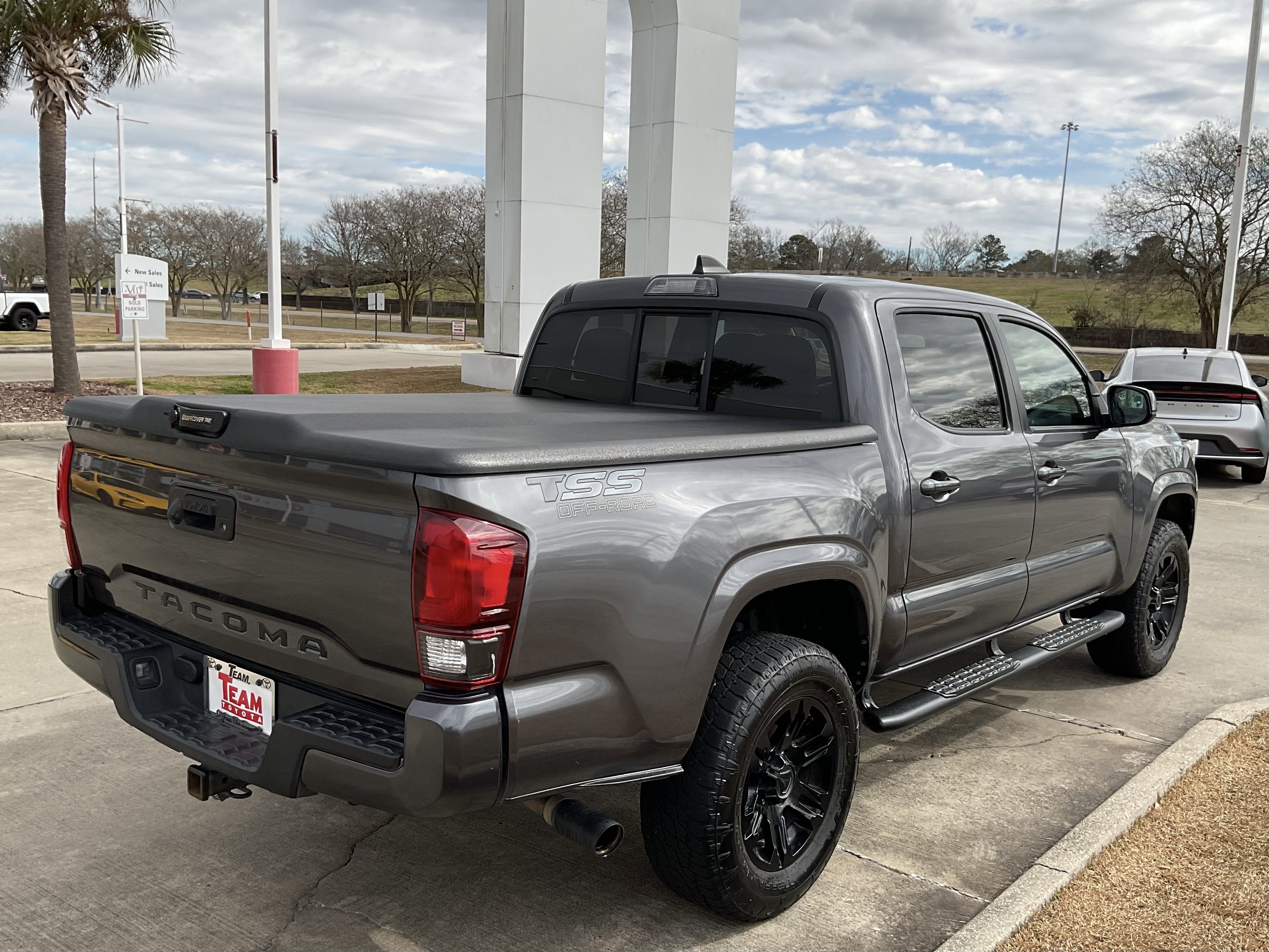 2020 Toyota TACOMA SR SR