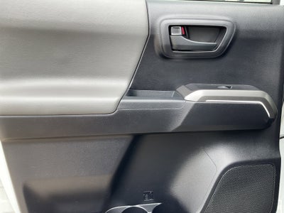 2020 Toyota TACOMA SR5 SR5