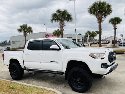 2020 Toyota TACOMA SR5 SR5