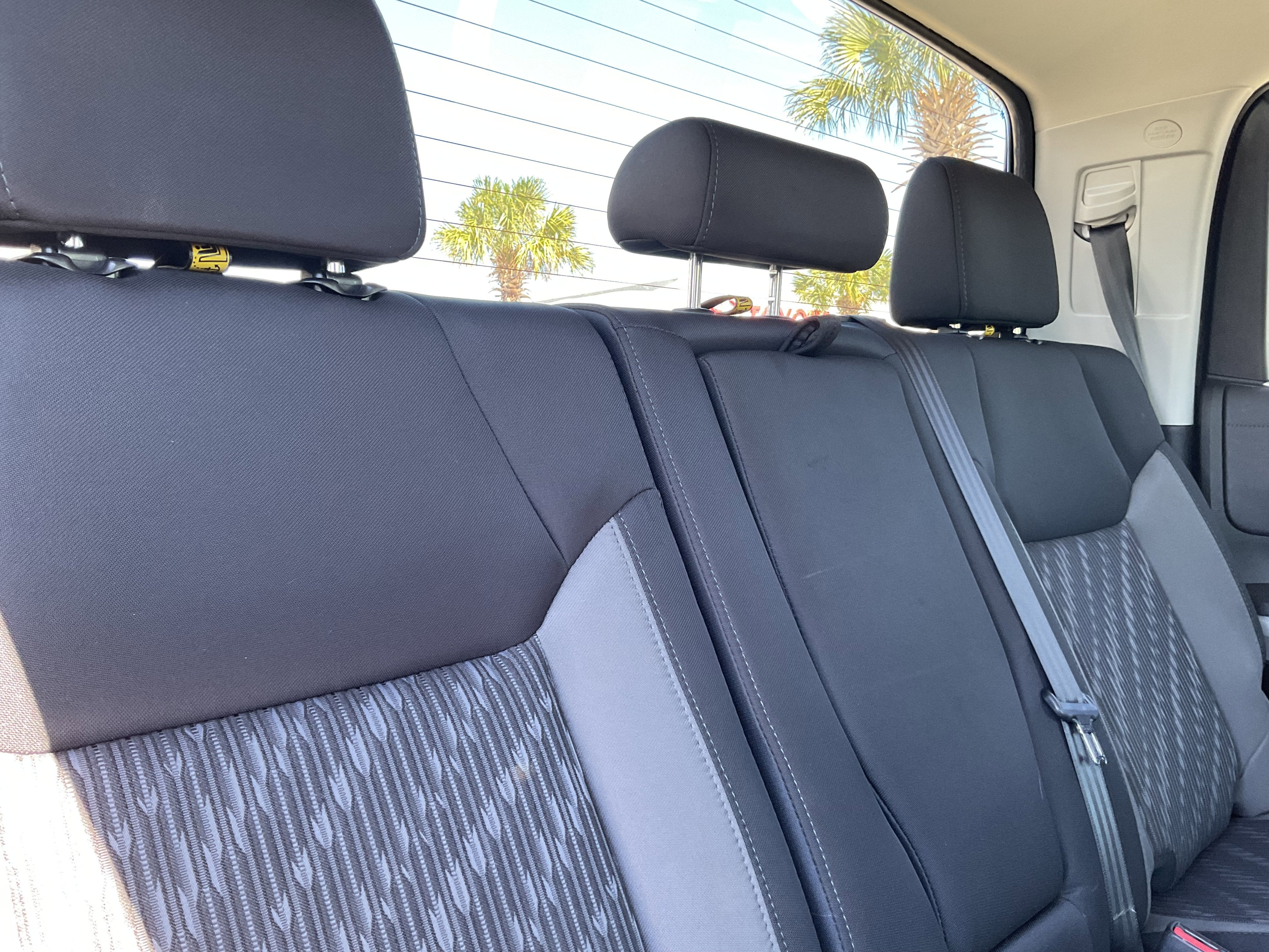 2020 Toyota TUNDRA 4X4 SR5