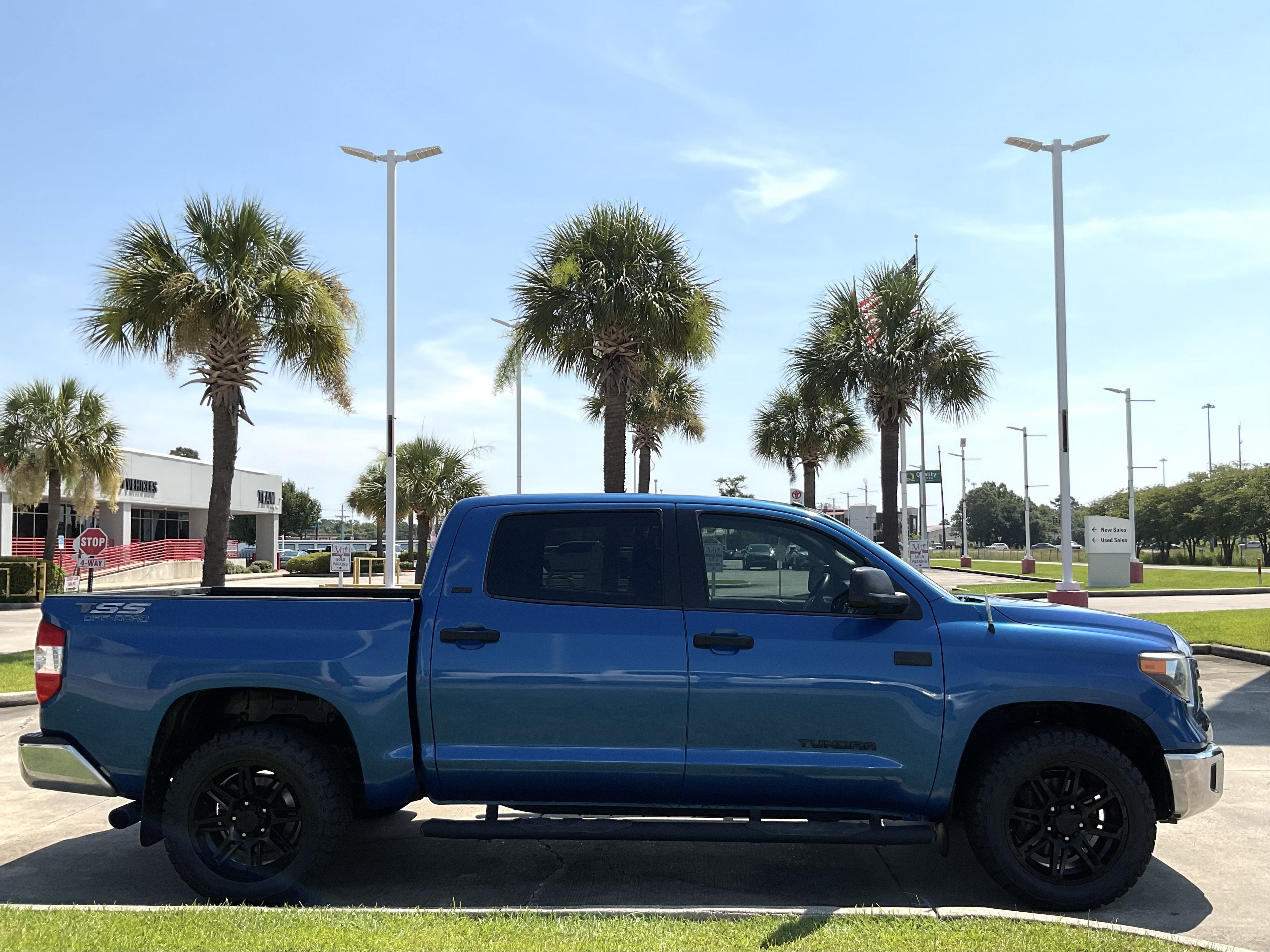 2018 Toyota Tundra SR5