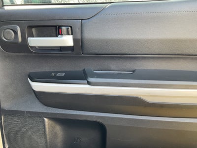 2020 Toyota TUNDRA 4X2 SR5