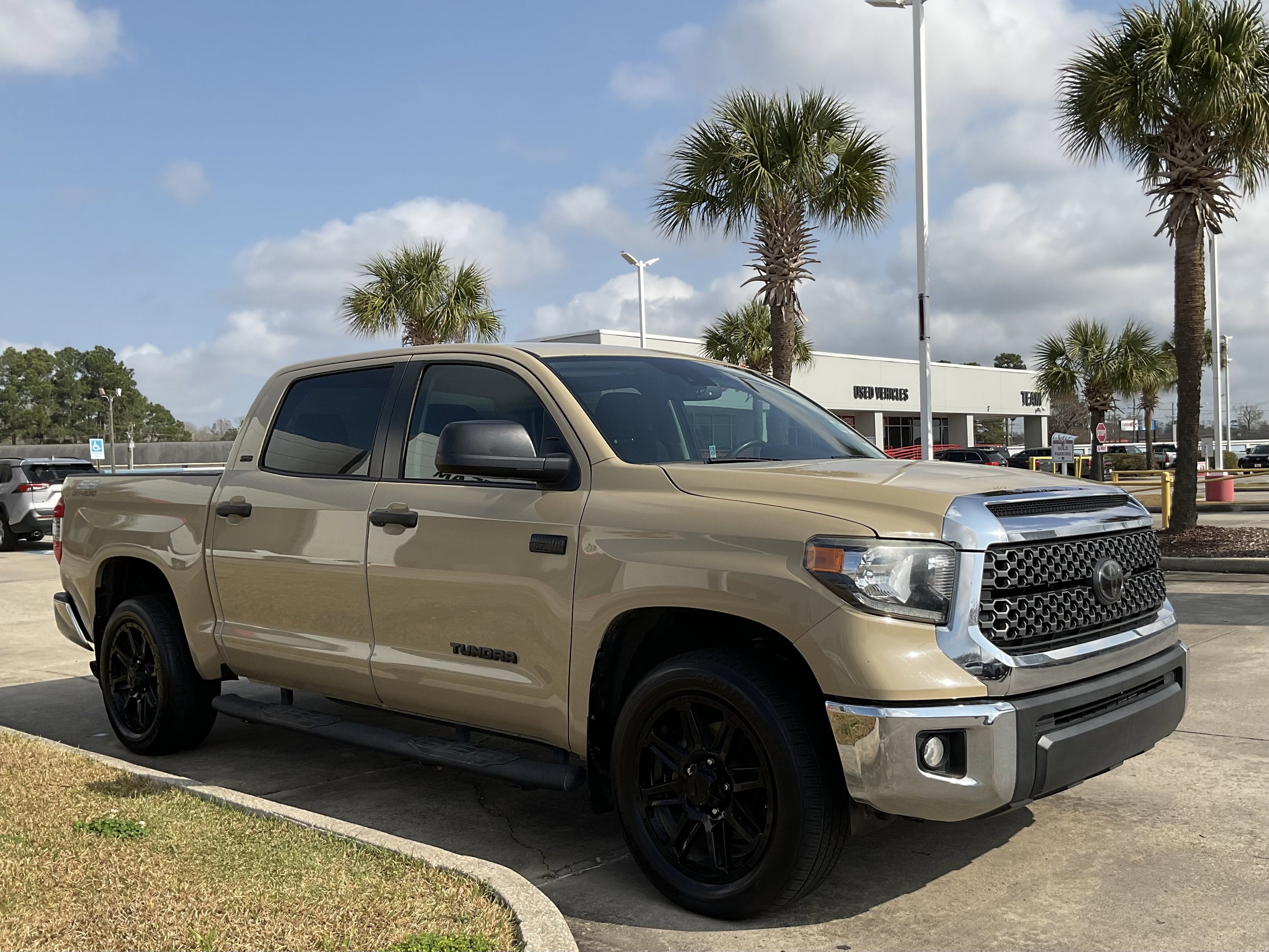 2020 Toyota TUNDRA 4X2 SR5