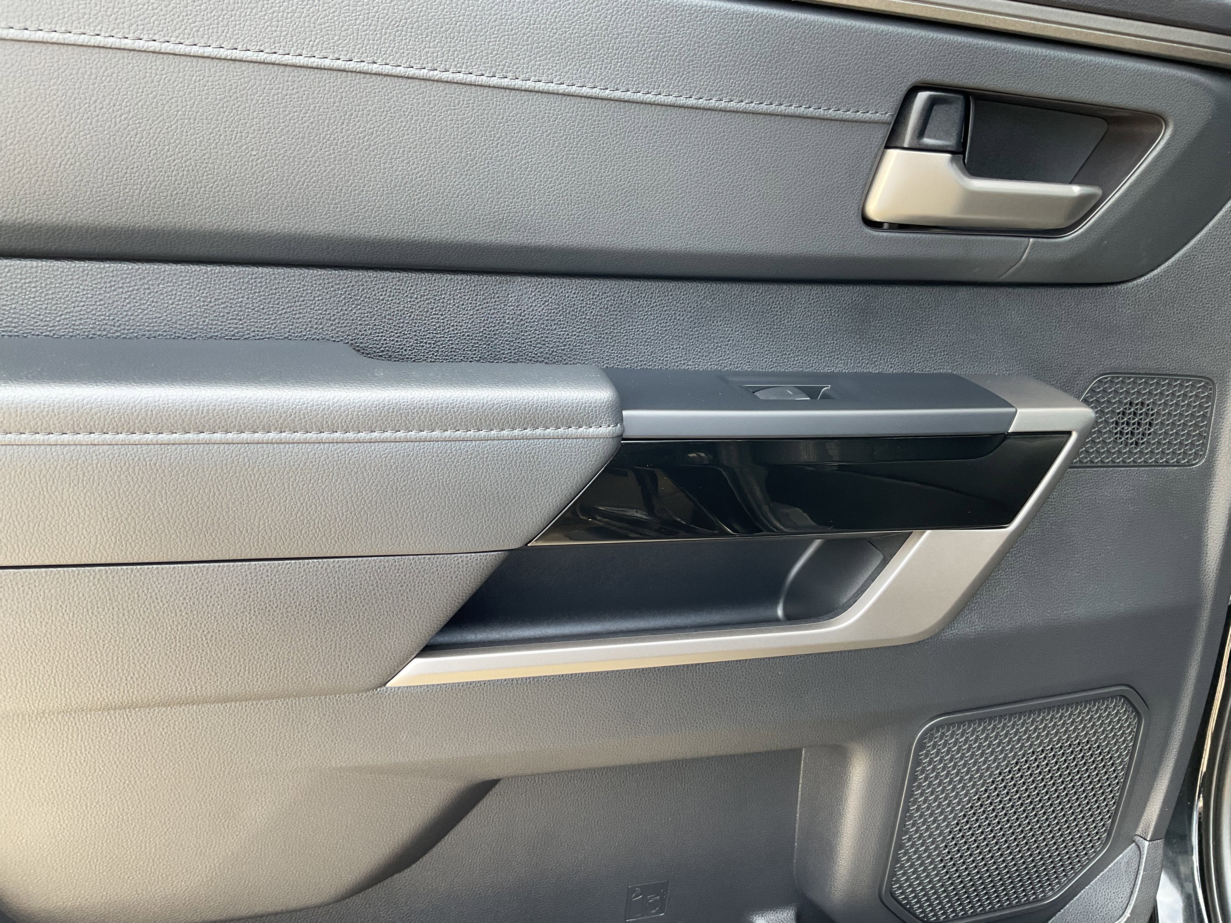 2023 Toyota TUNDRA 4X2 Limited