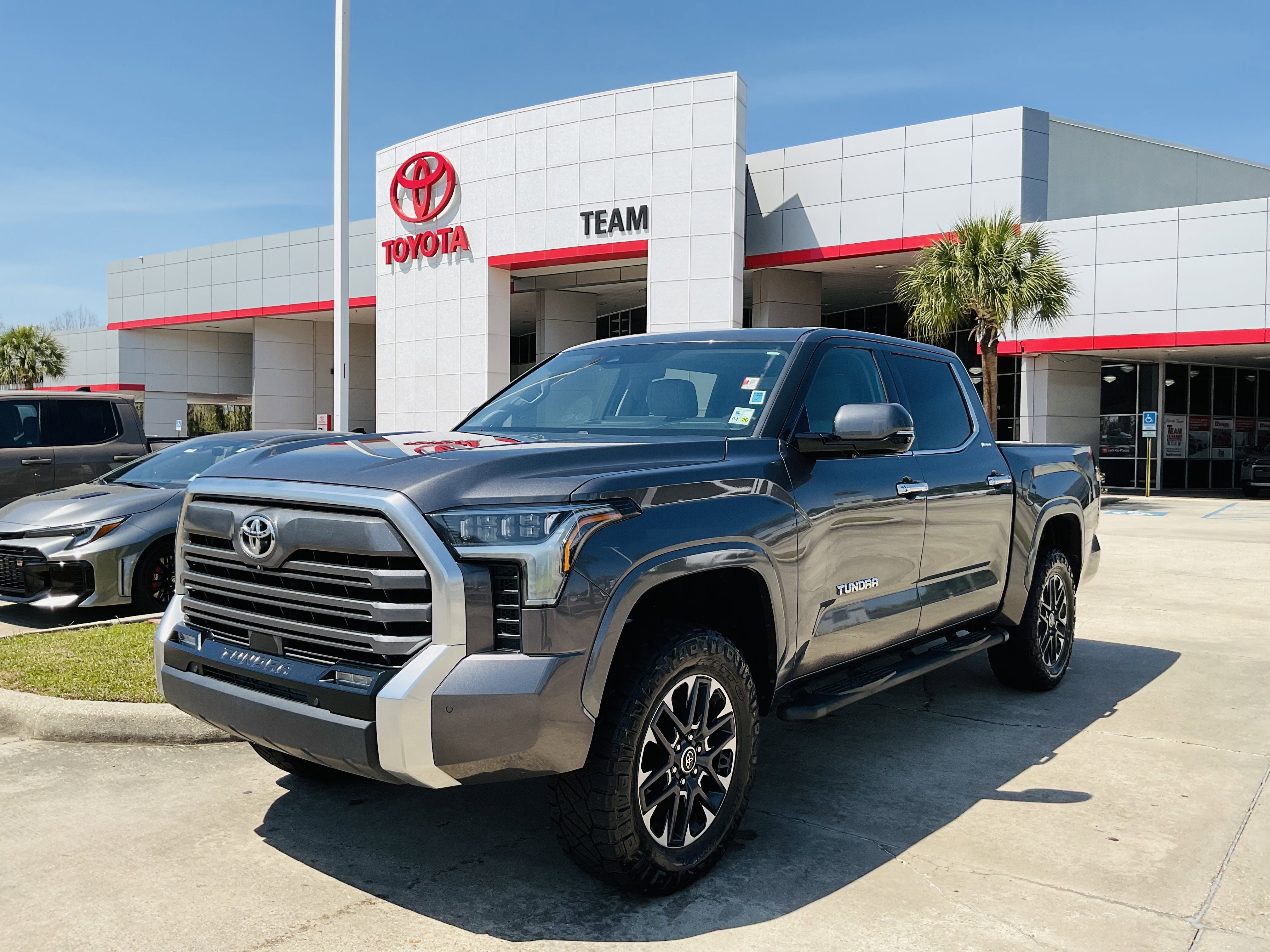 2022 Toyota Tundra 4WD Limited