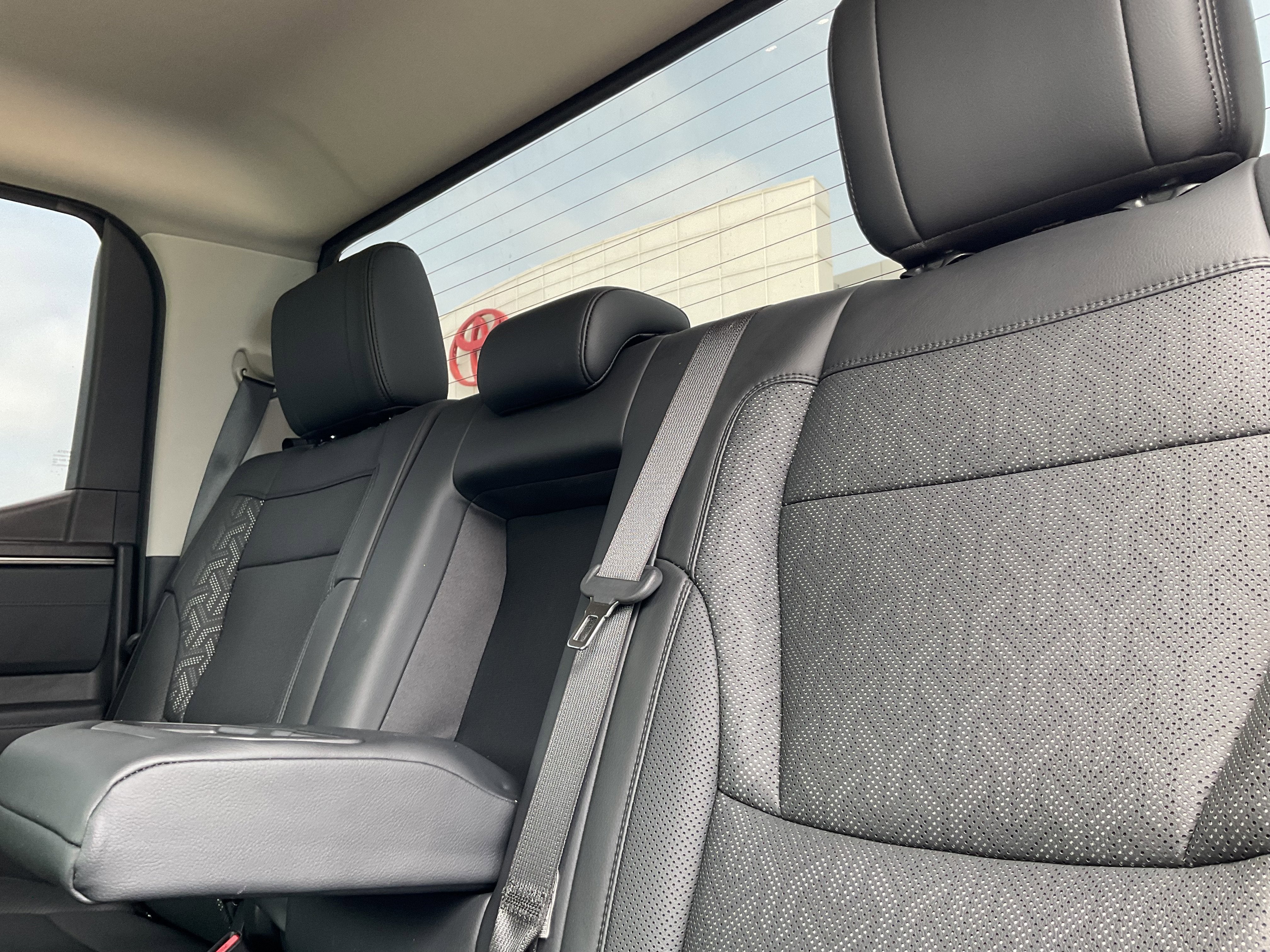 2023 Toyota TUNDRA 4X4 Limited