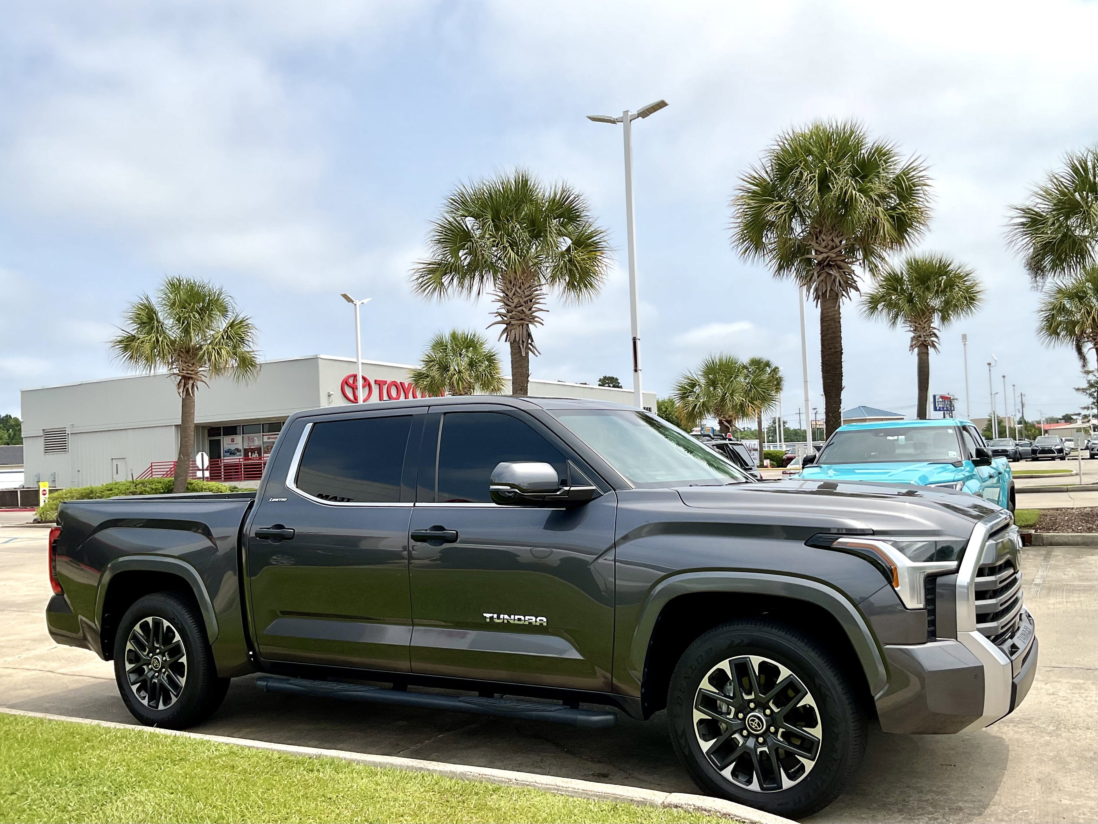 2023 Toyota TUNDRA 4X4 Limited