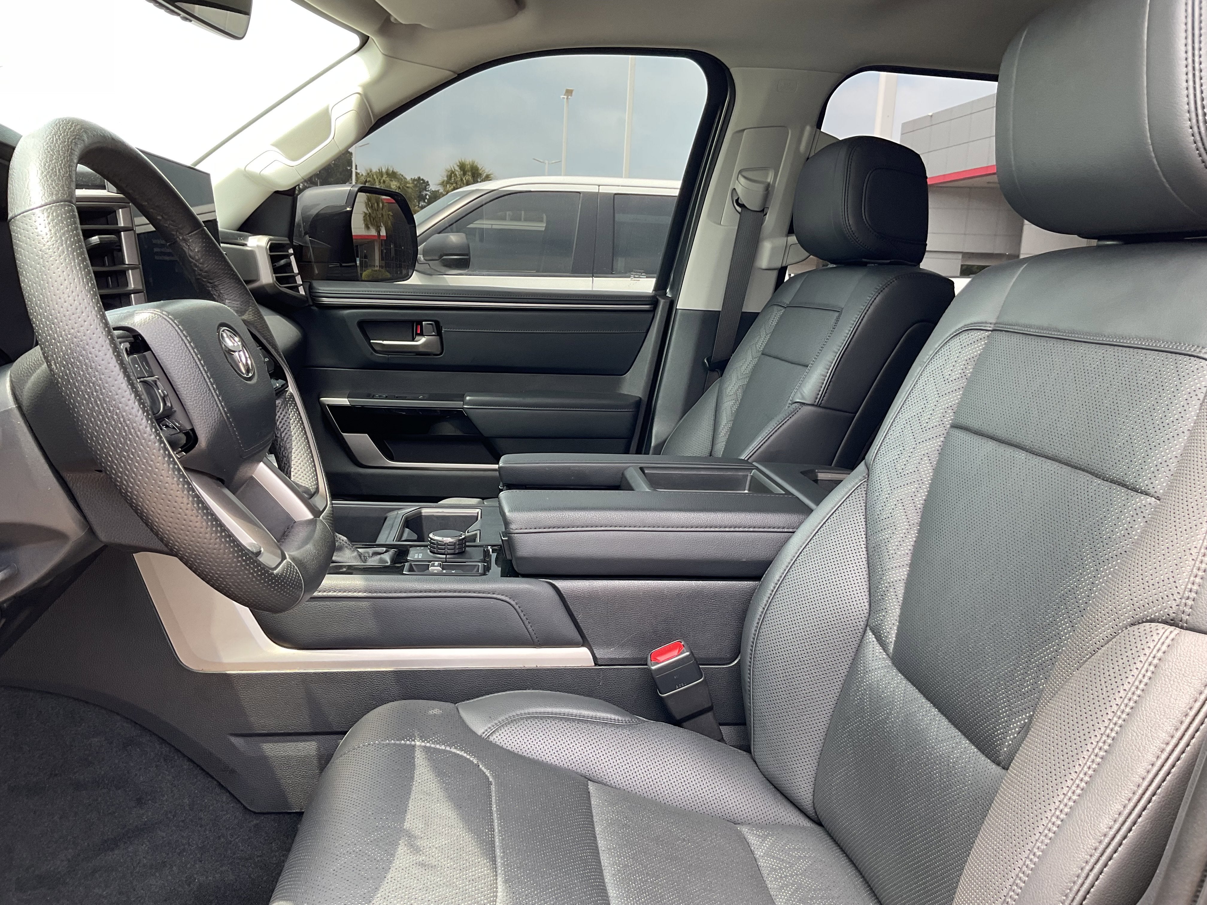 2023 Toyota TUNDRA 4X4 Limited