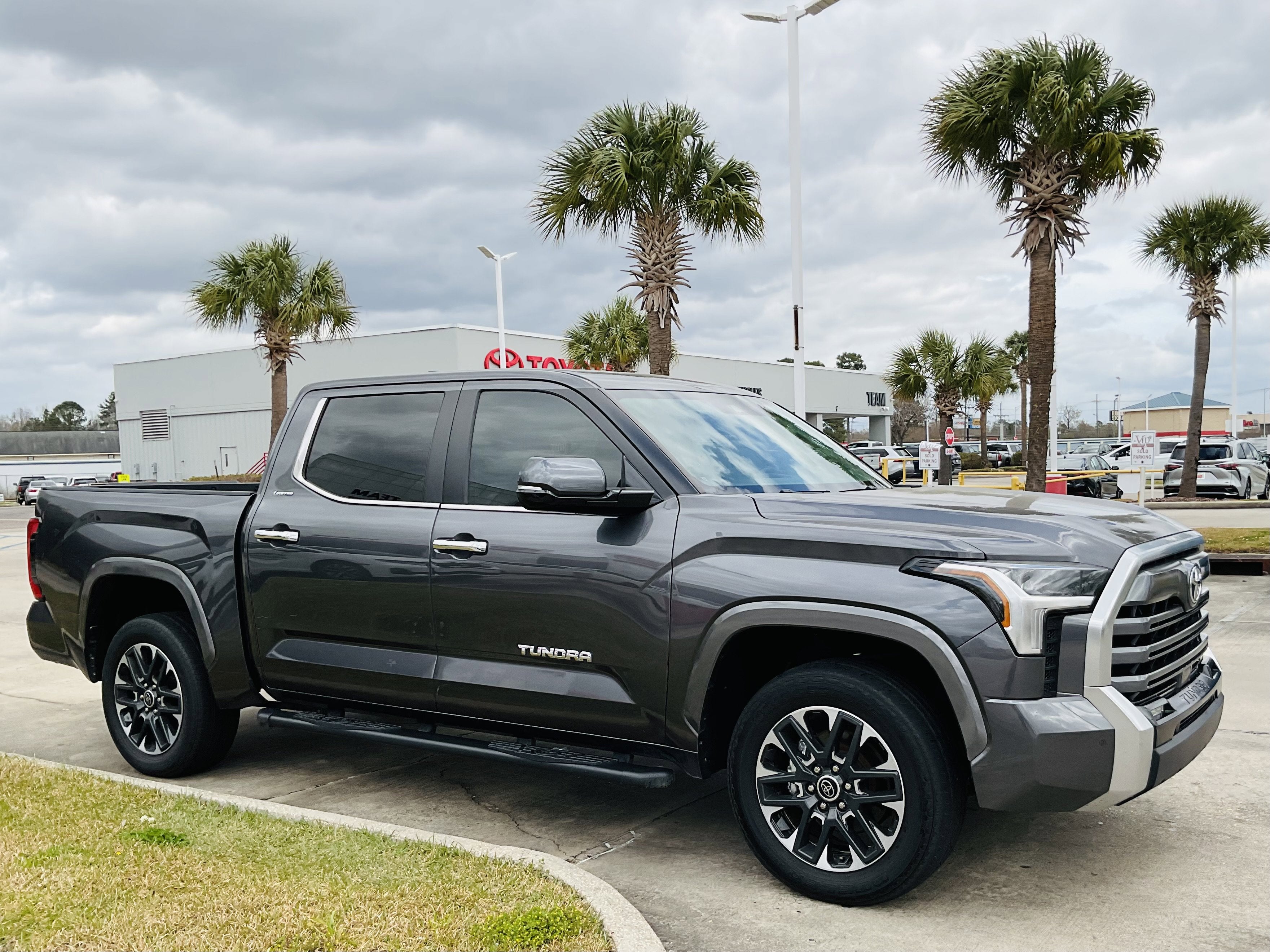 2024 Toyota TUNDRA 4X4 Limited