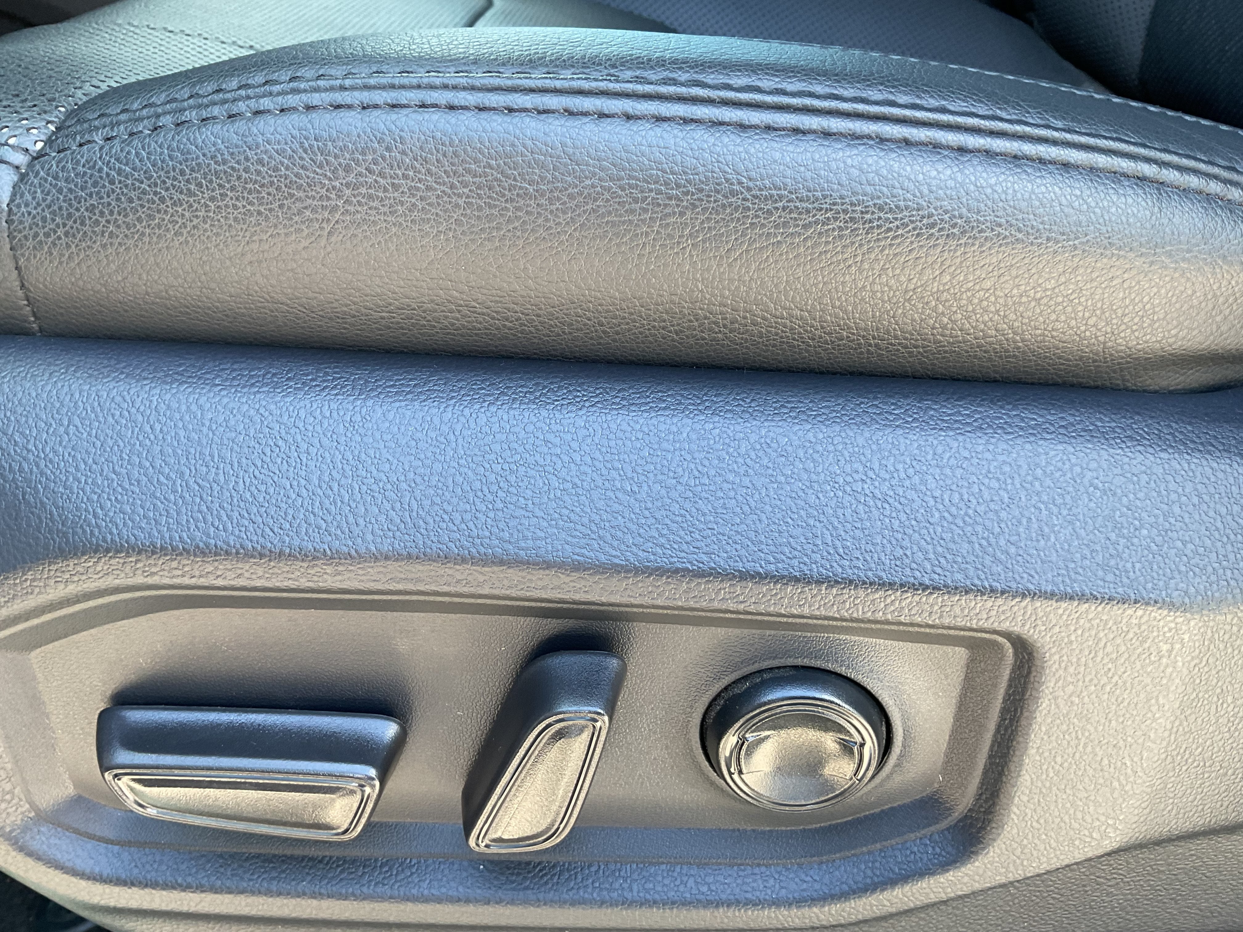 2024 Toyota Tundra i-FORCE MAX Limited Hybrid