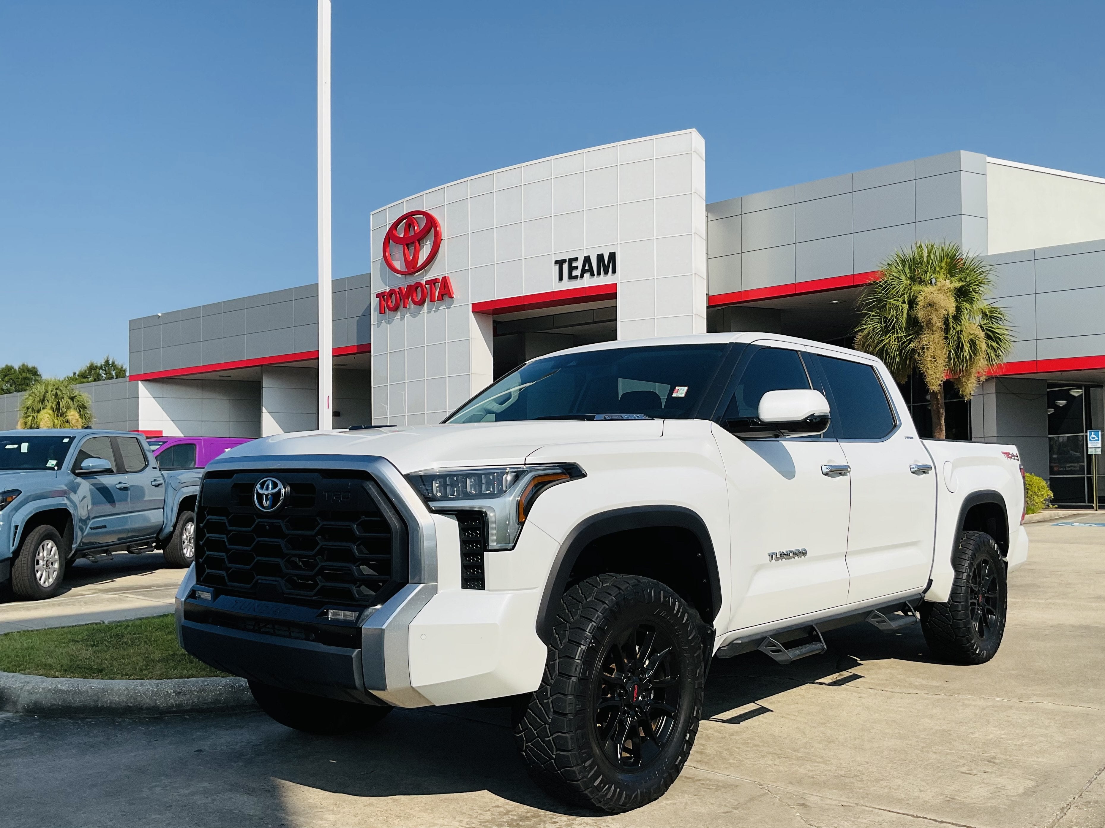 2023 Toyota Tundra i-FORCE MAX Limited Hybrid