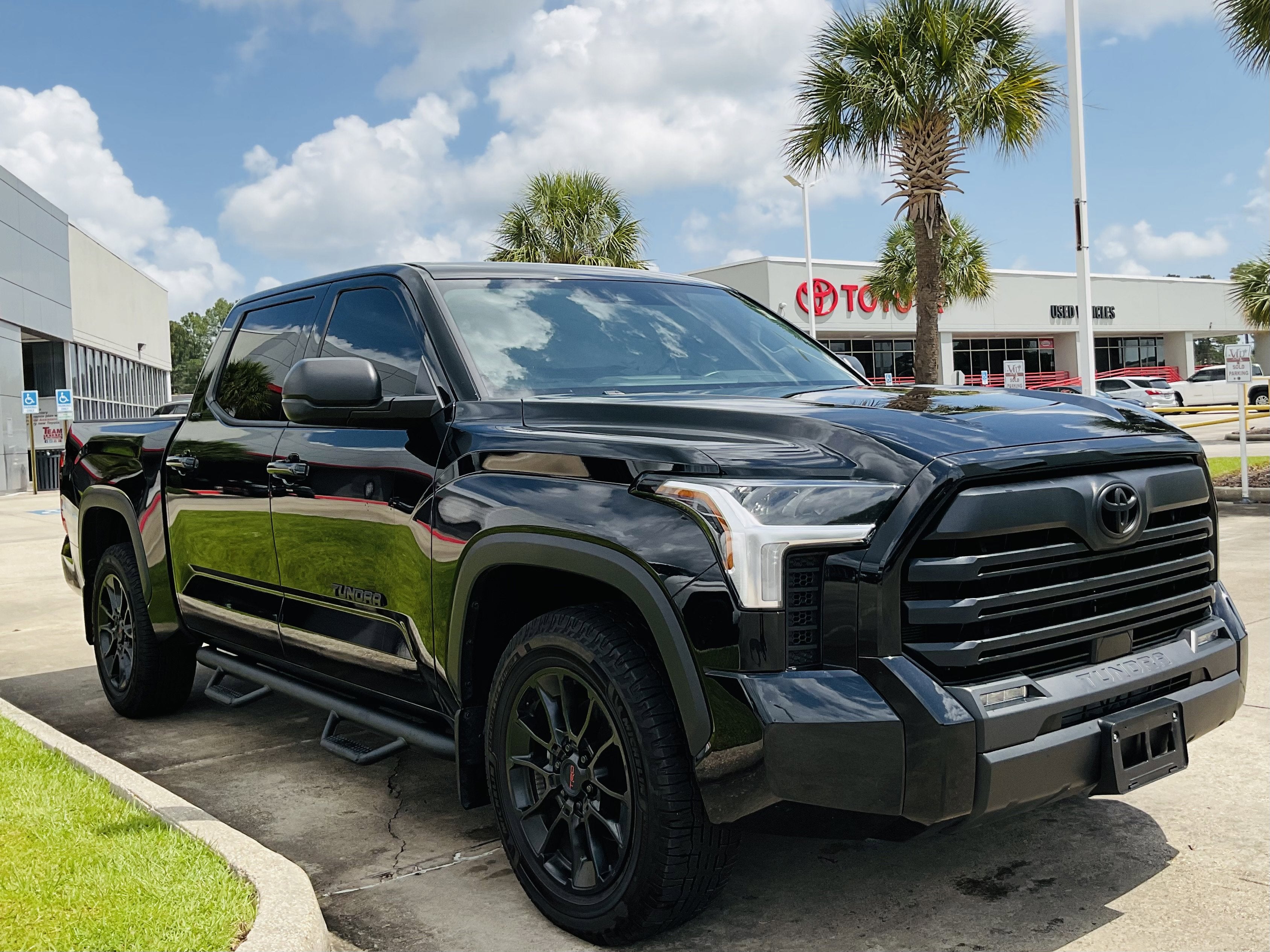 2024 Toyota Tundra 2WD SR5