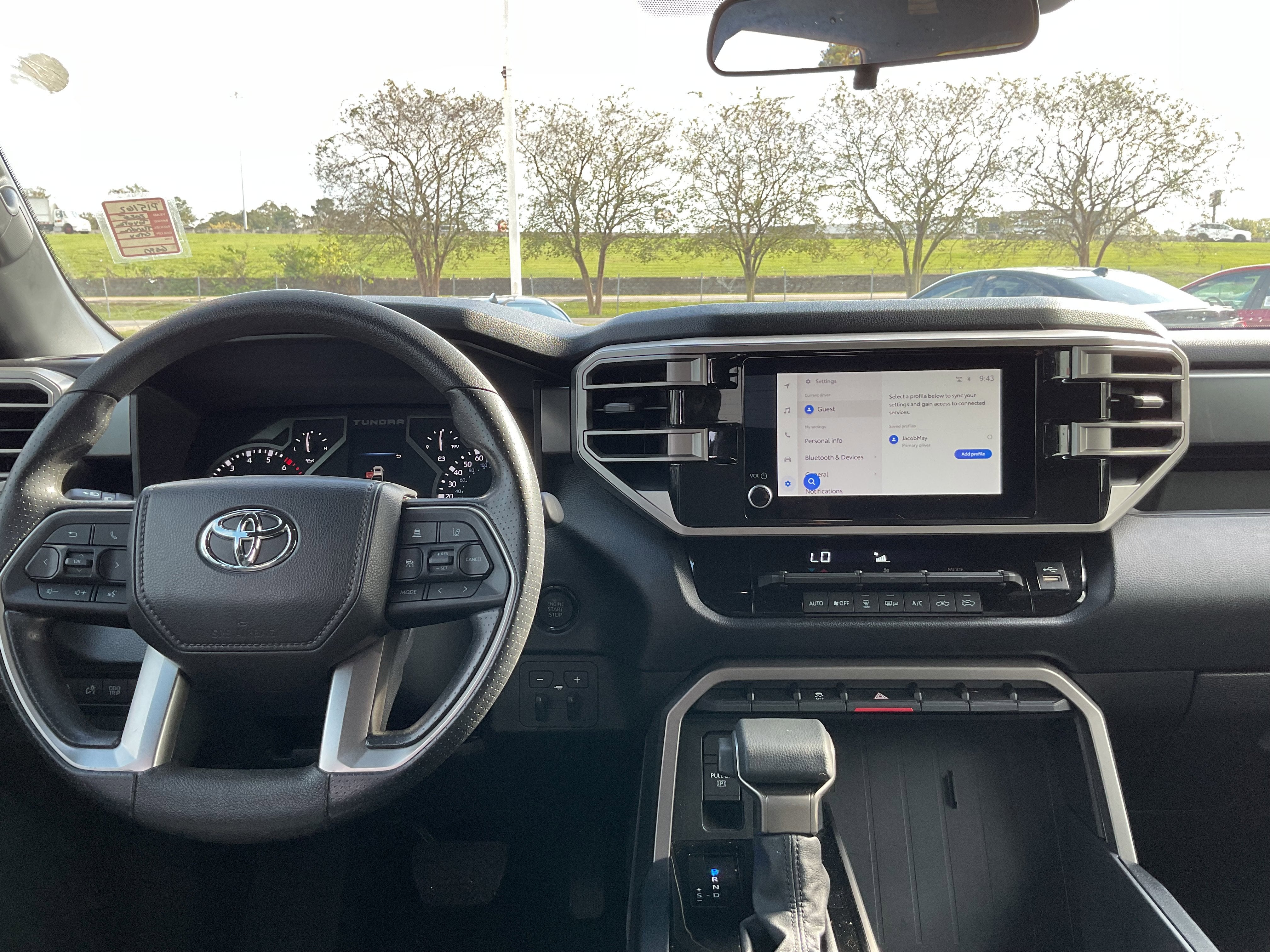 2025 Toyota TUNDRA 4X2 SR5