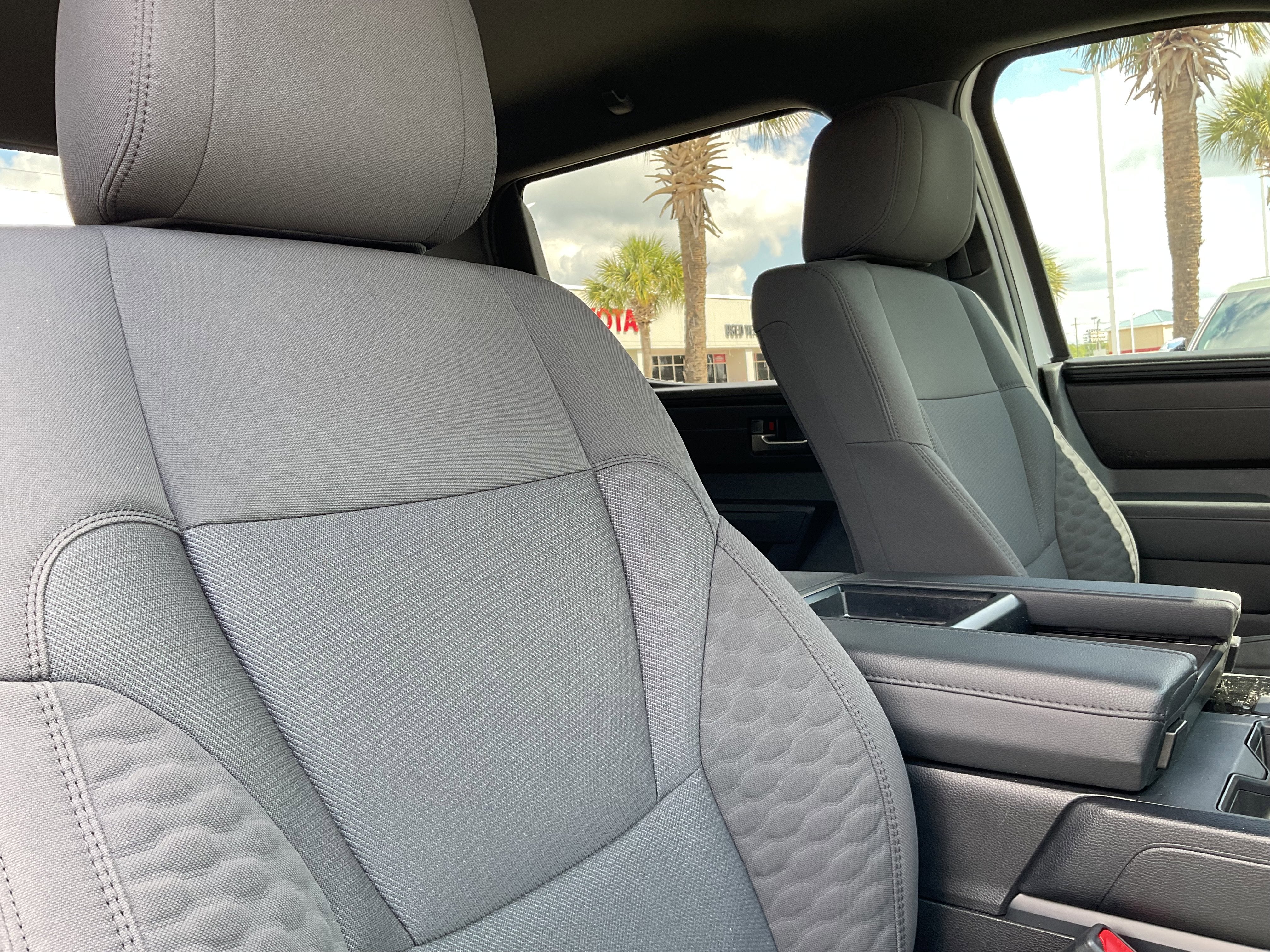 2025 Toyota Tundra 2WD SR5