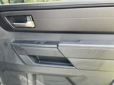 2025 Toyota Tundra 2WD SR5