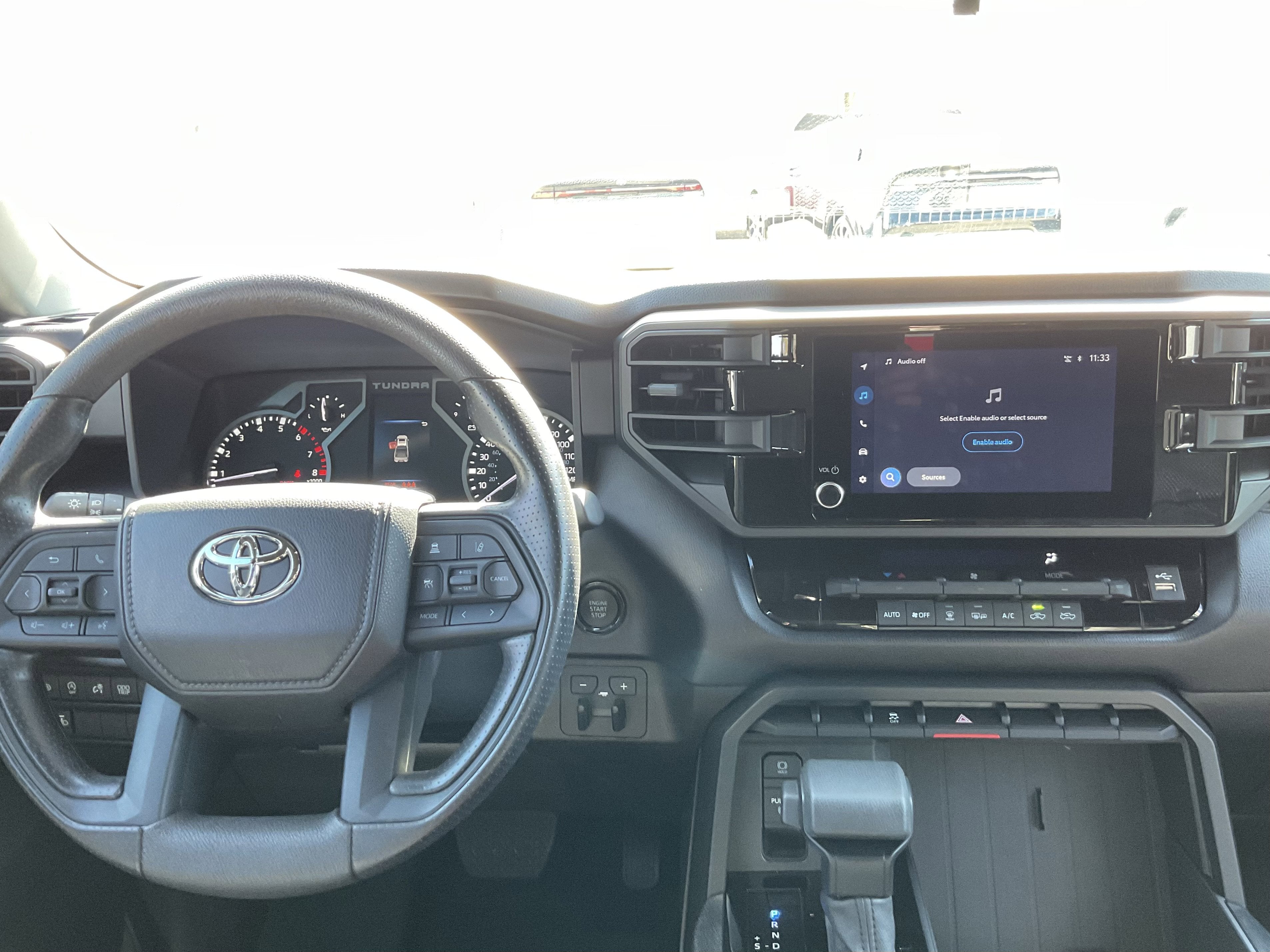 2025 Toyota TUNDRA 4X2 SR5