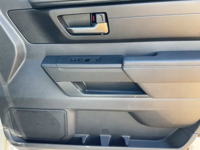 2025 Toyota TUNDRA 4X2 SR5