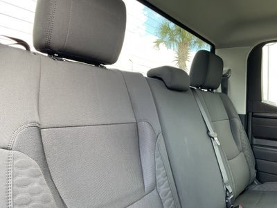 2024 Toyota TUNDRA 4X2 SR5