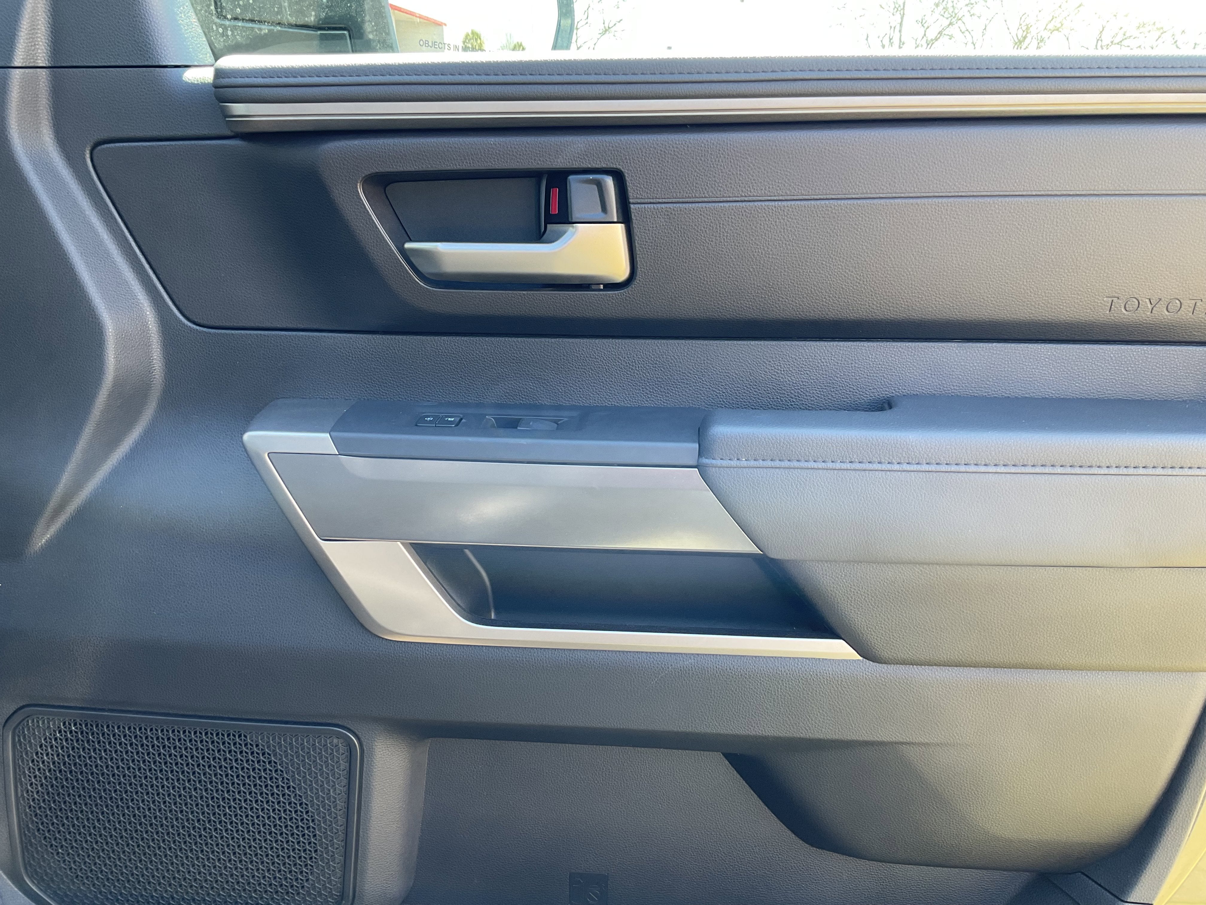 2023 Toyota TUNDRA 4X4 SR5