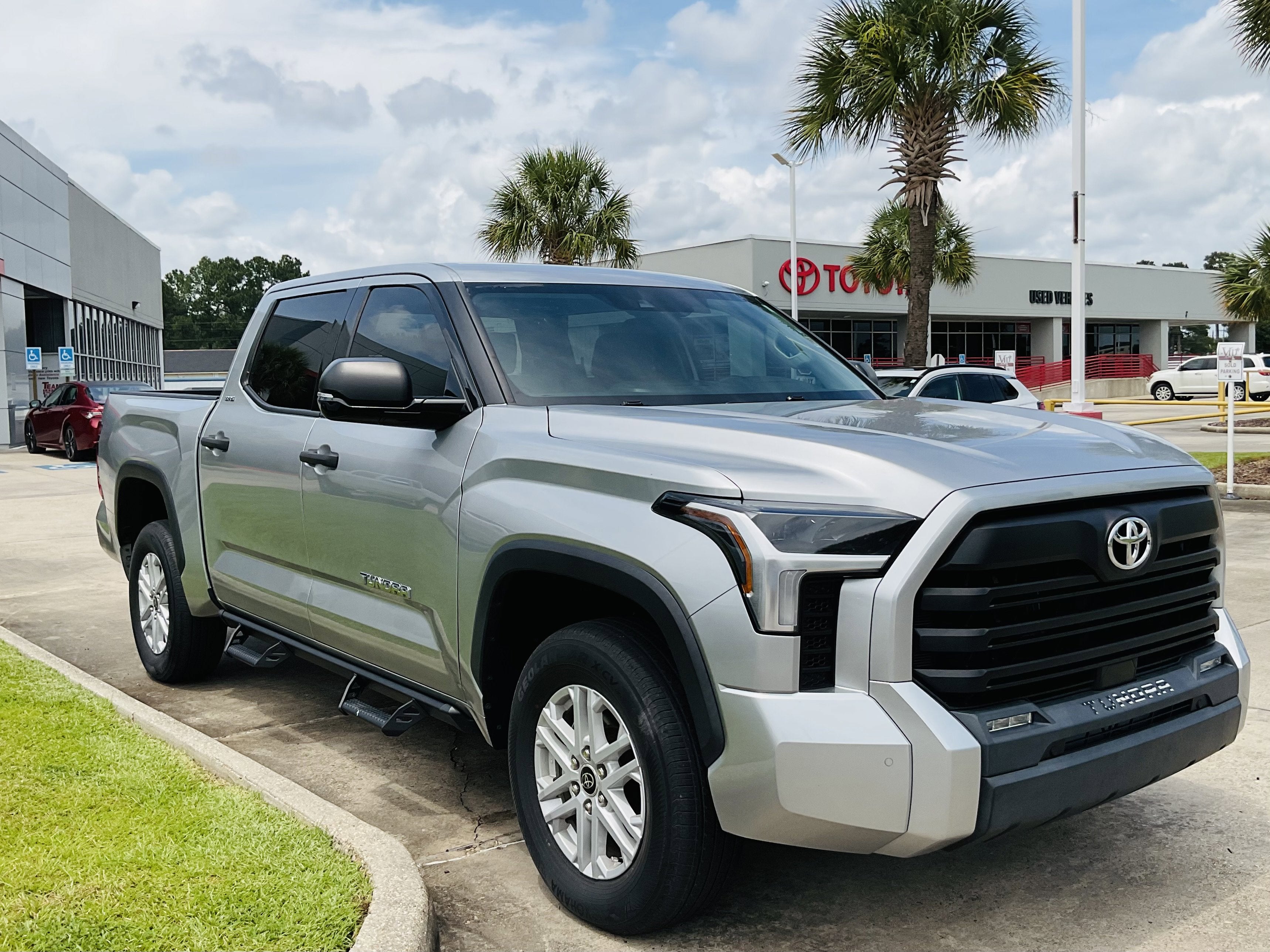 2023 Toyota Tundra SR5