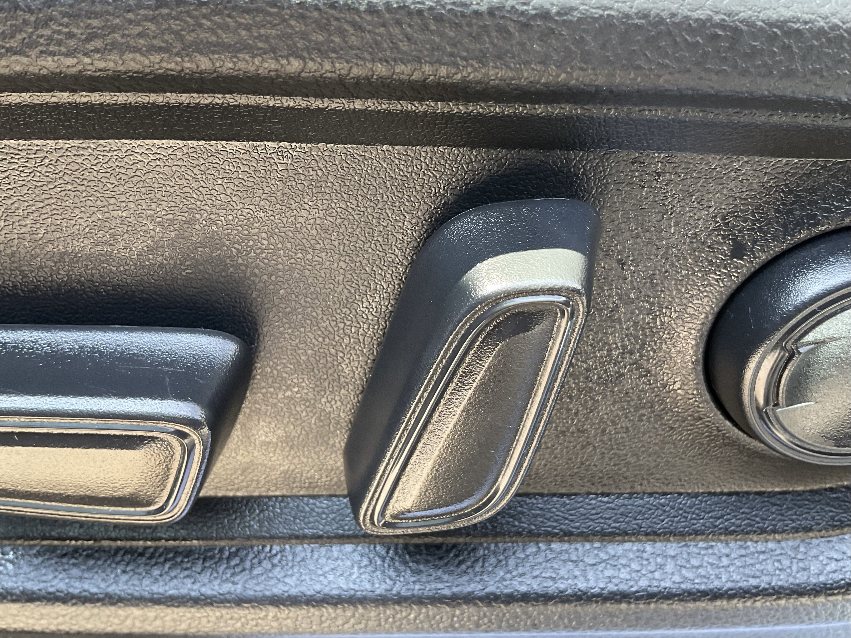 2023 Toyota TUNDRA 4X4 SR5