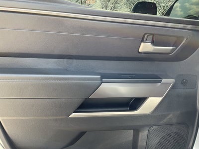 2023 Toyota TUNDRA 4X4 SR5