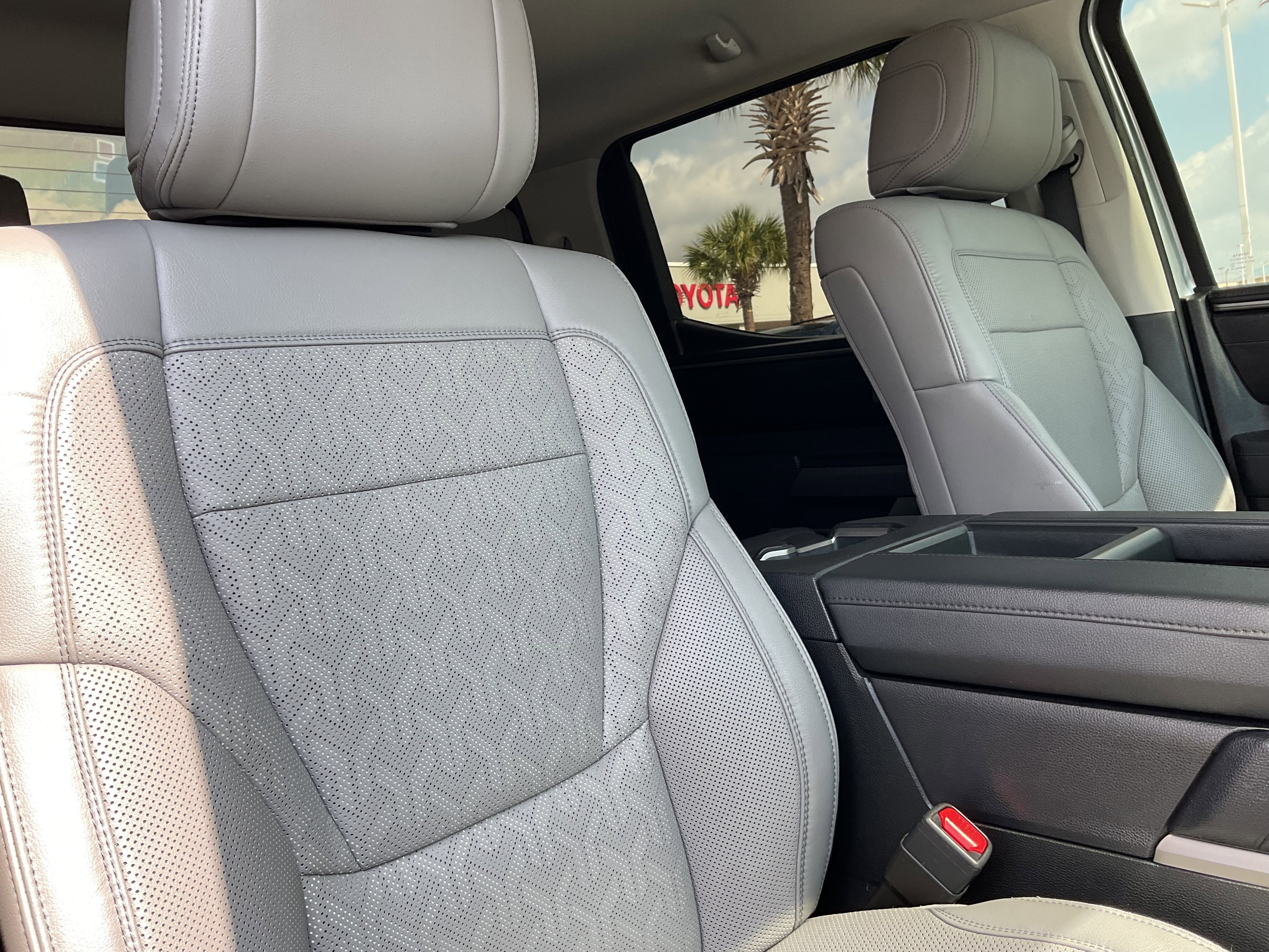 2023 Toyota TUNDRA 4X4 SR5