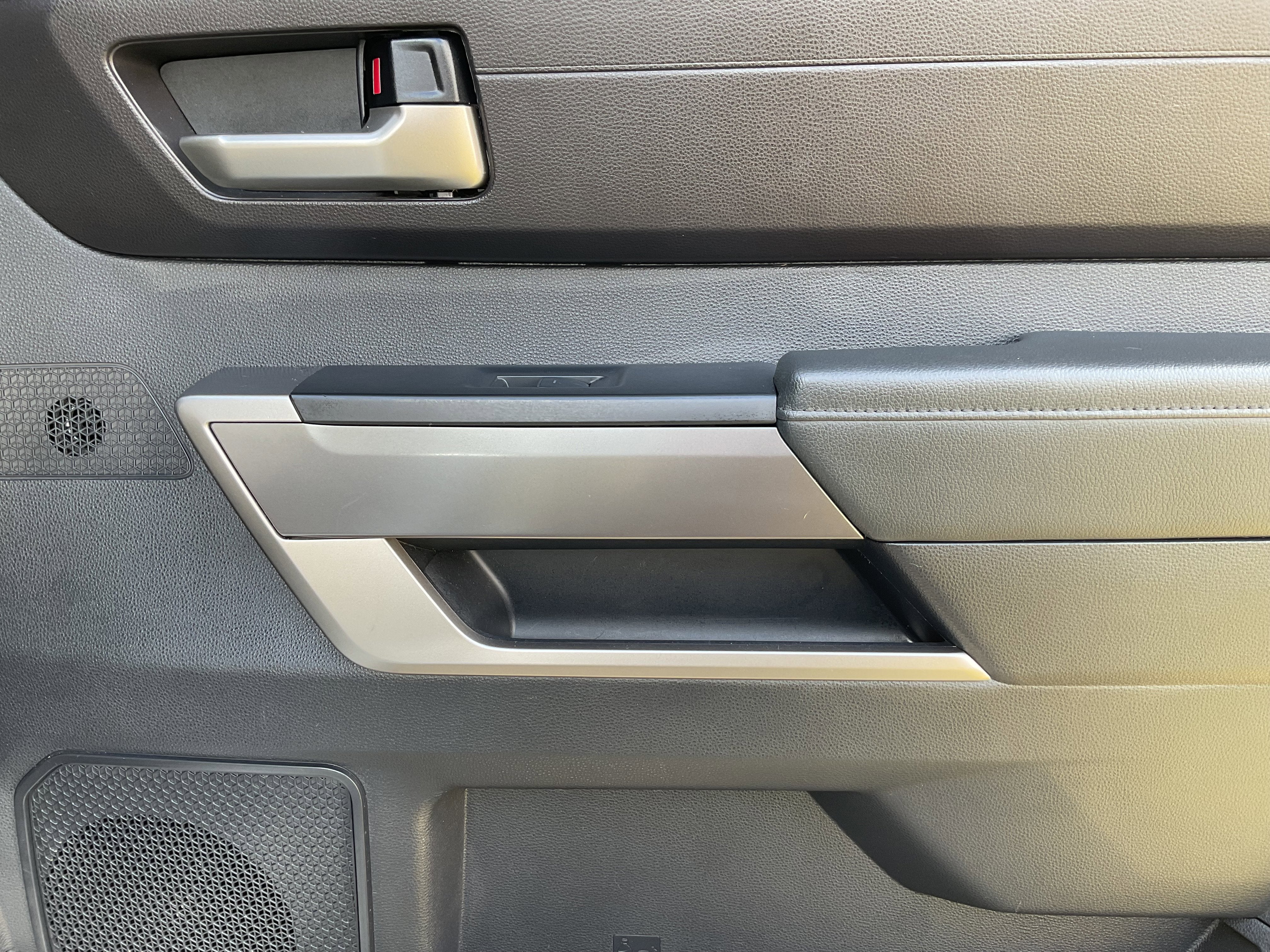 2023 Toyota TUNDRA 4X4 SR5