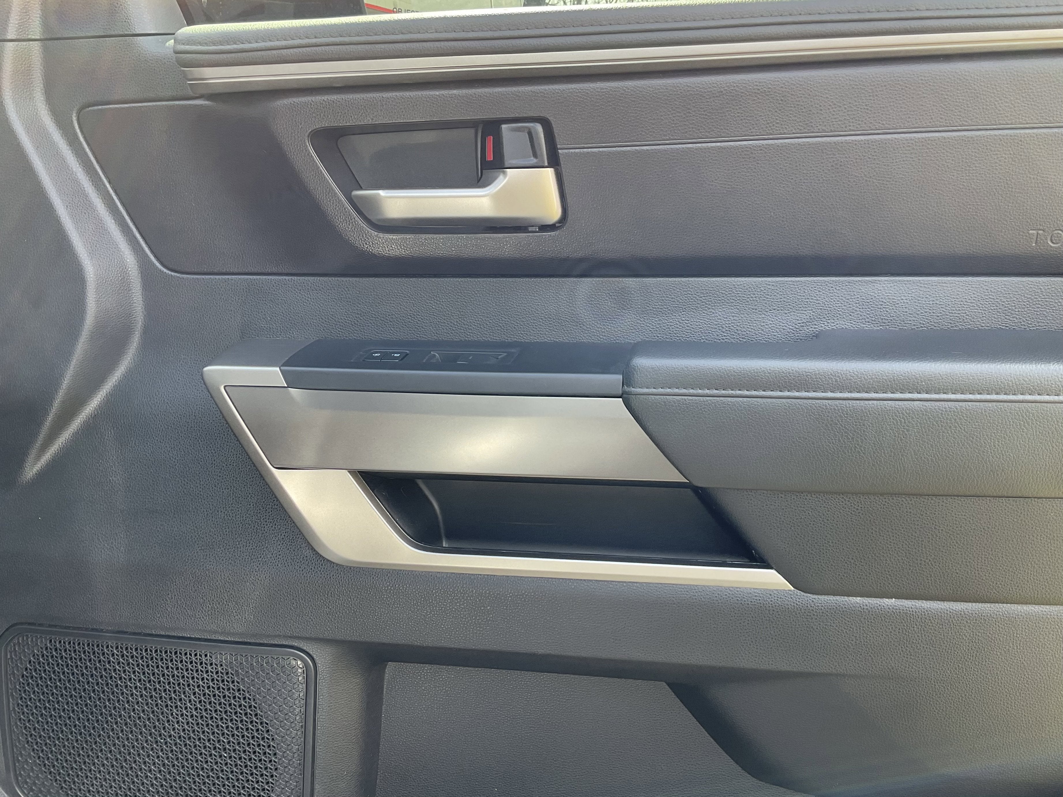 2023 Toyota TUNDRA 4X4 SR5