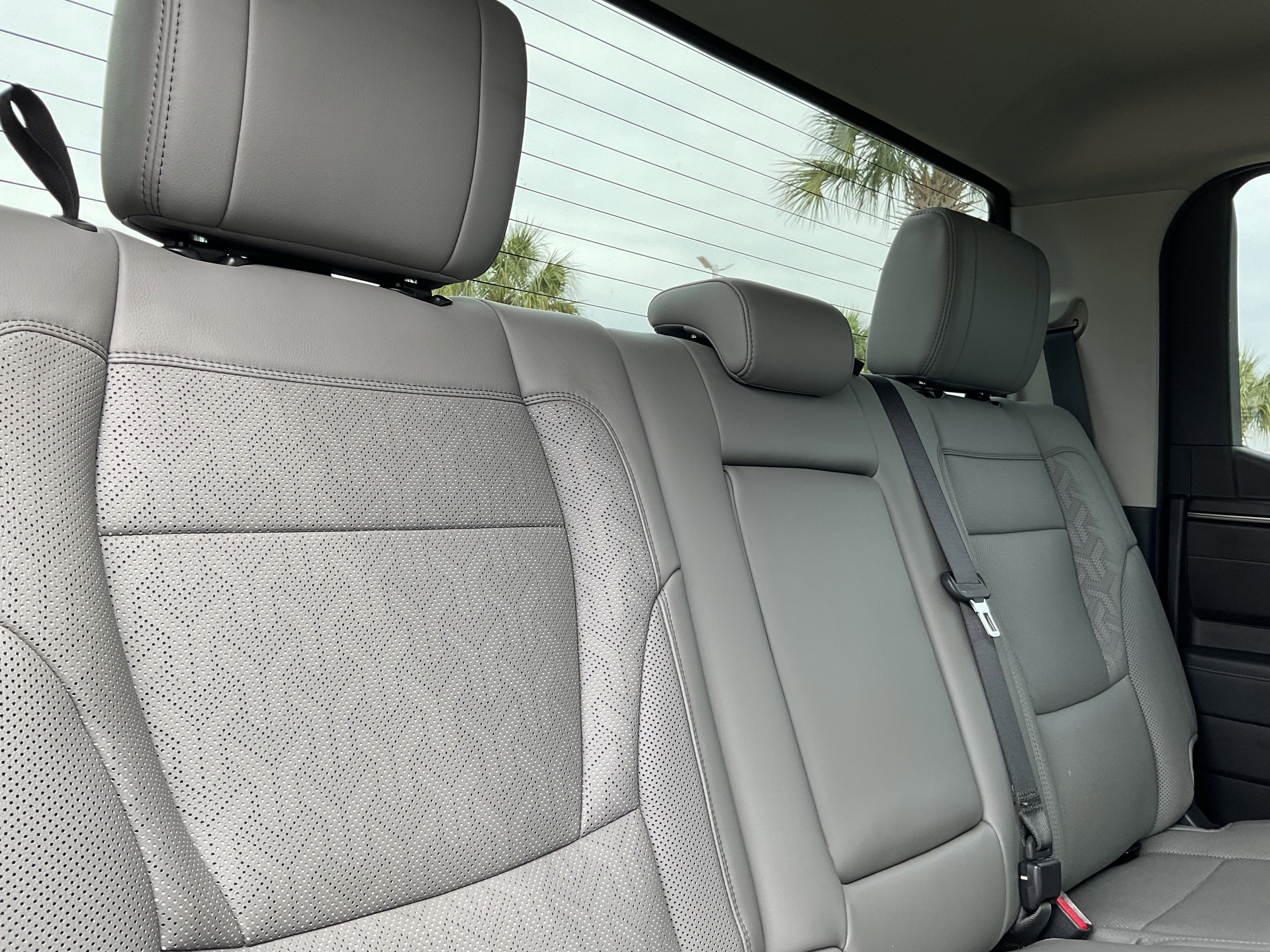 2023 Toyota TUNDRA 4X4 SR5