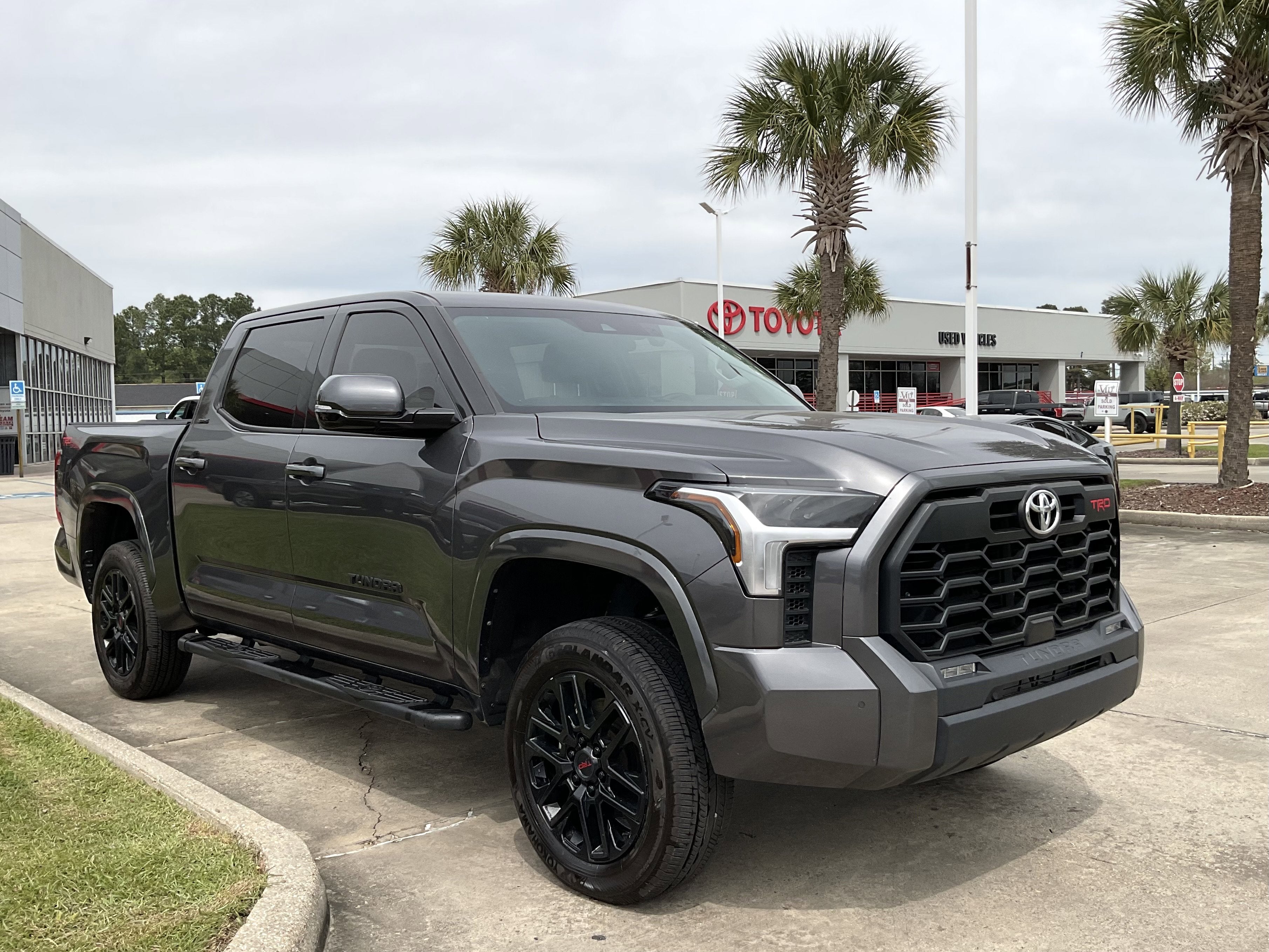 2023 Toyota TUNDRA 4X4 SR5