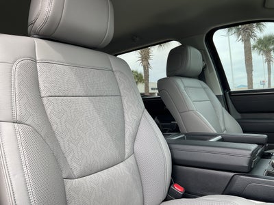 2024 Toyota TUNDRA 4X4 SR5