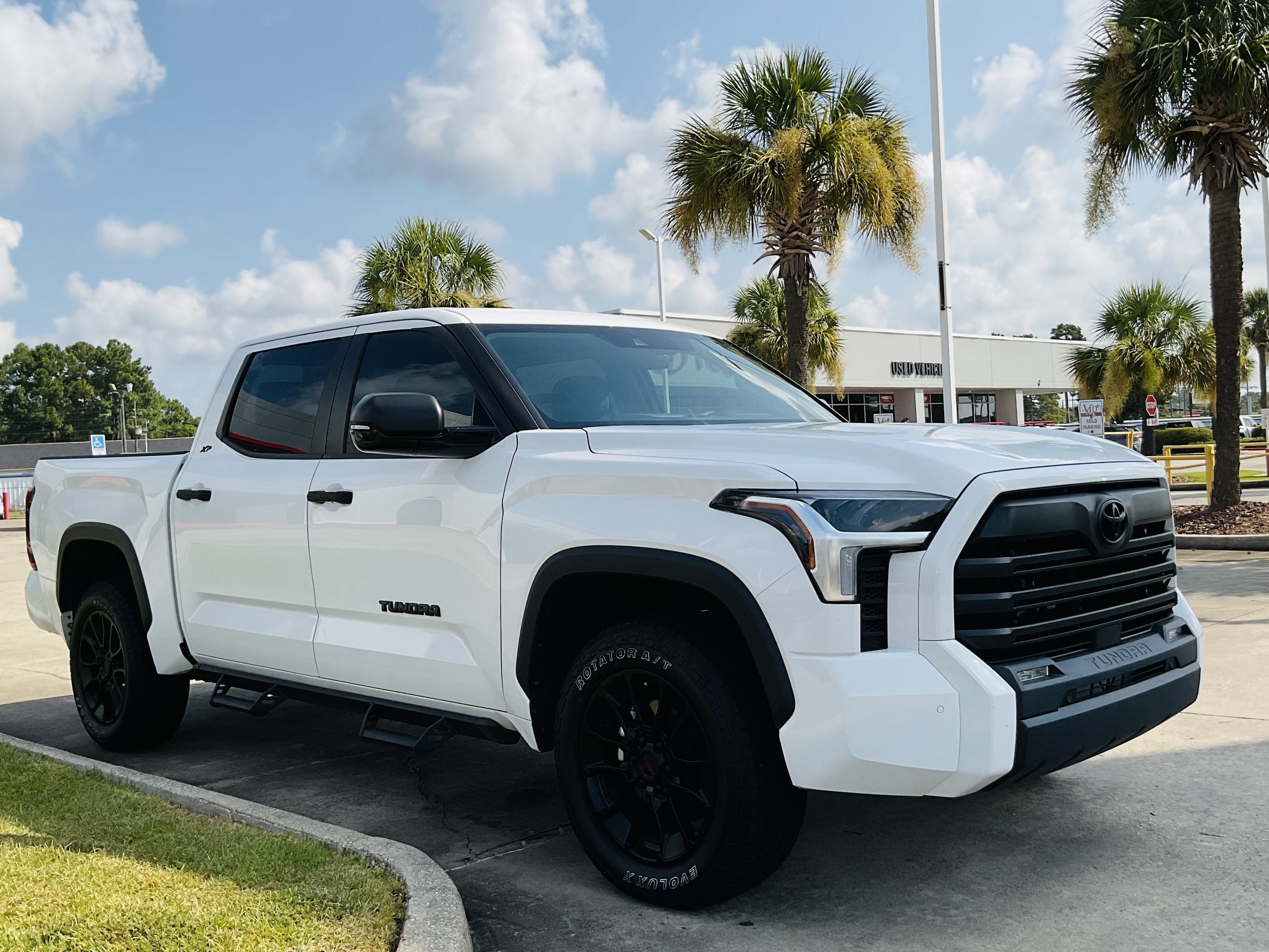 2024 Toyota Tundra SR5