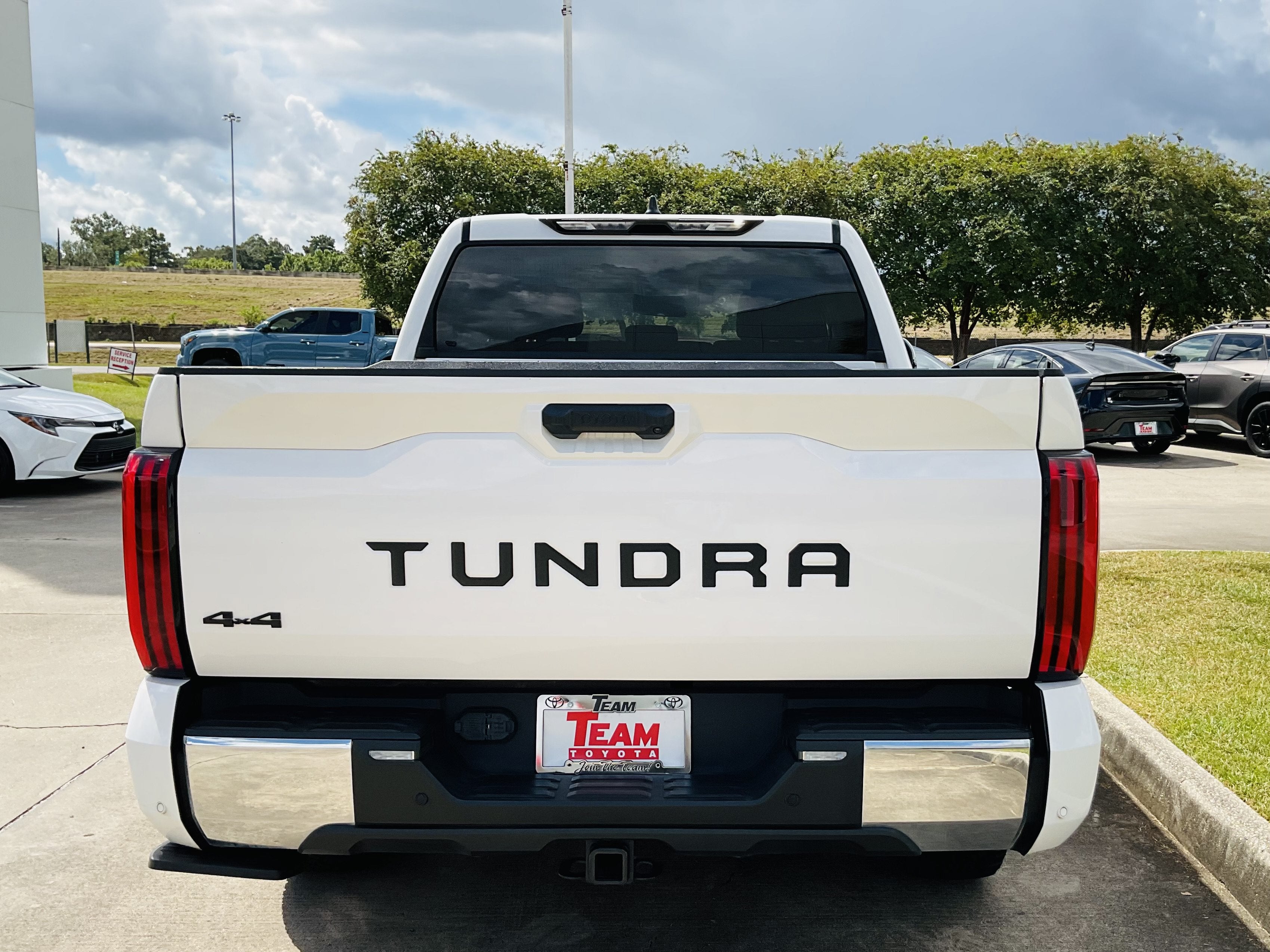 2024 Toyota Tundra SR5