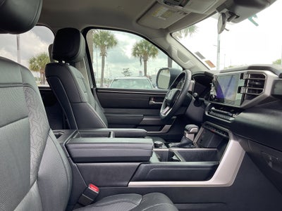 2024 Toyota TUNDRA 4X4 SR5