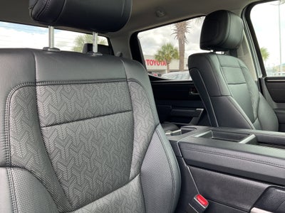 2024 Toyota TUNDRA 4X4 SR5