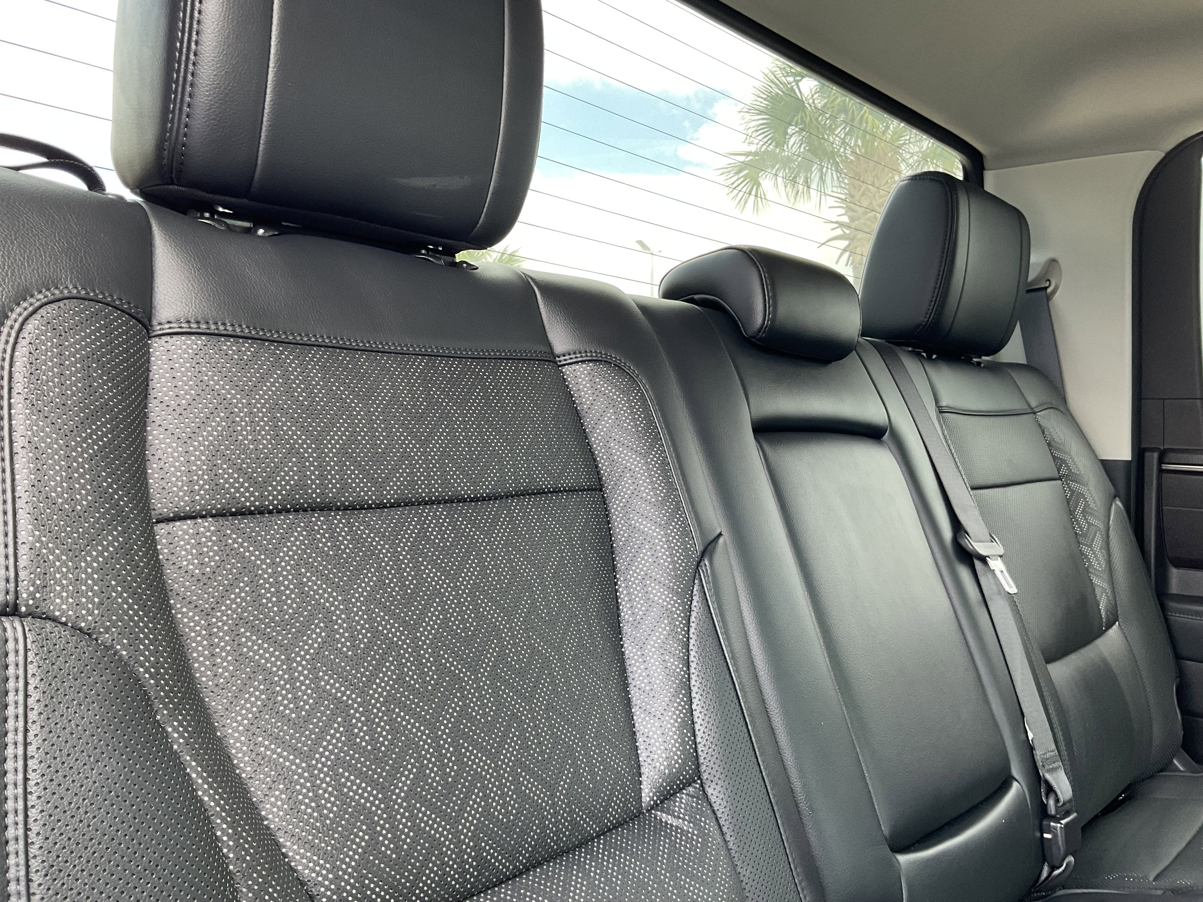 2024 Toyota TUNDRA 4X4 SR5