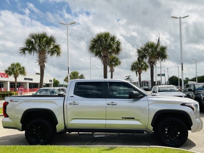 2024 Toyota TUNDRA 4X4 SR5