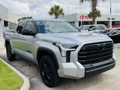 2024 Toyota TUNDRA 4X4 SR5
