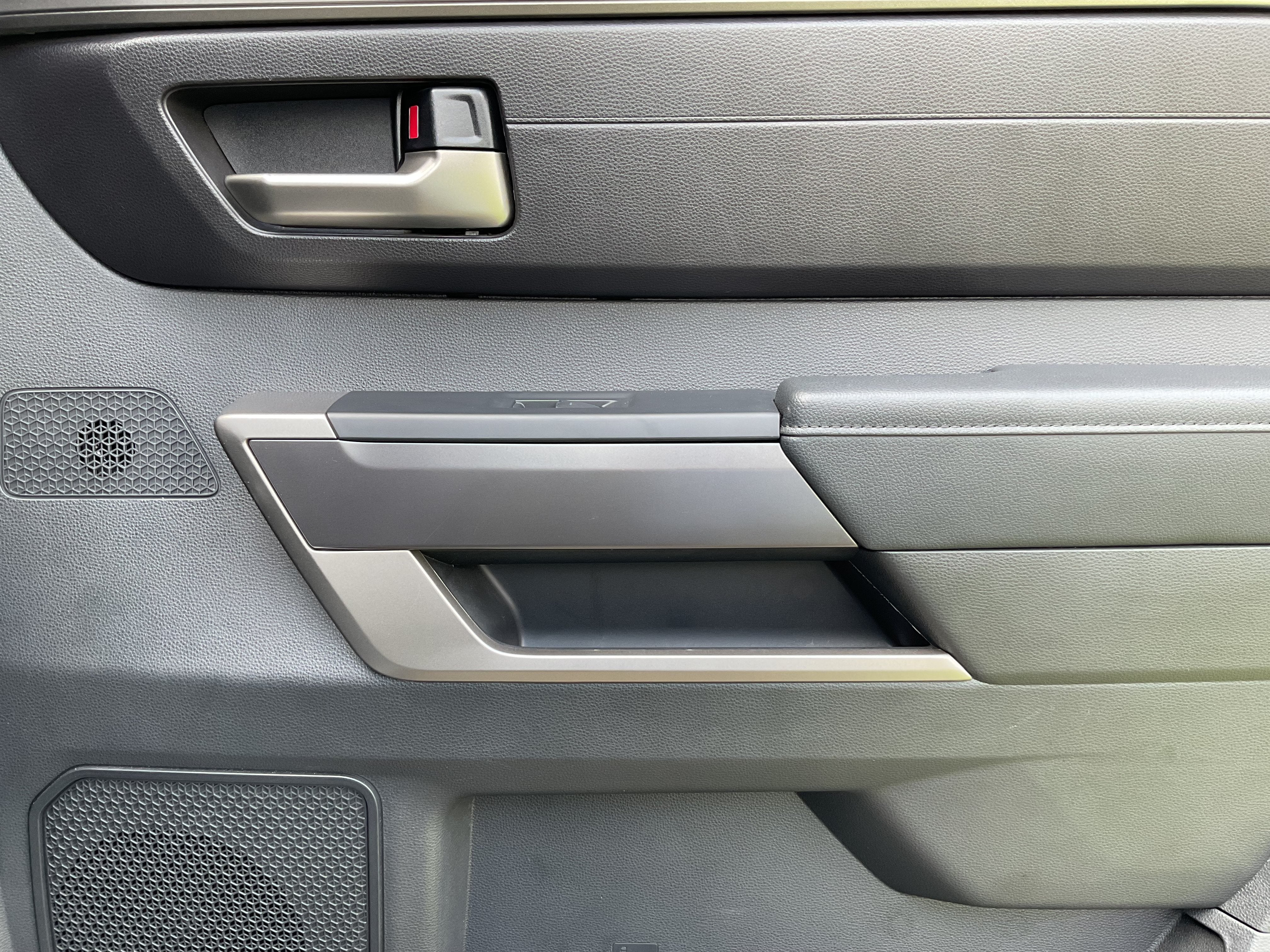2025 Toyota Tundra 4WD SR5