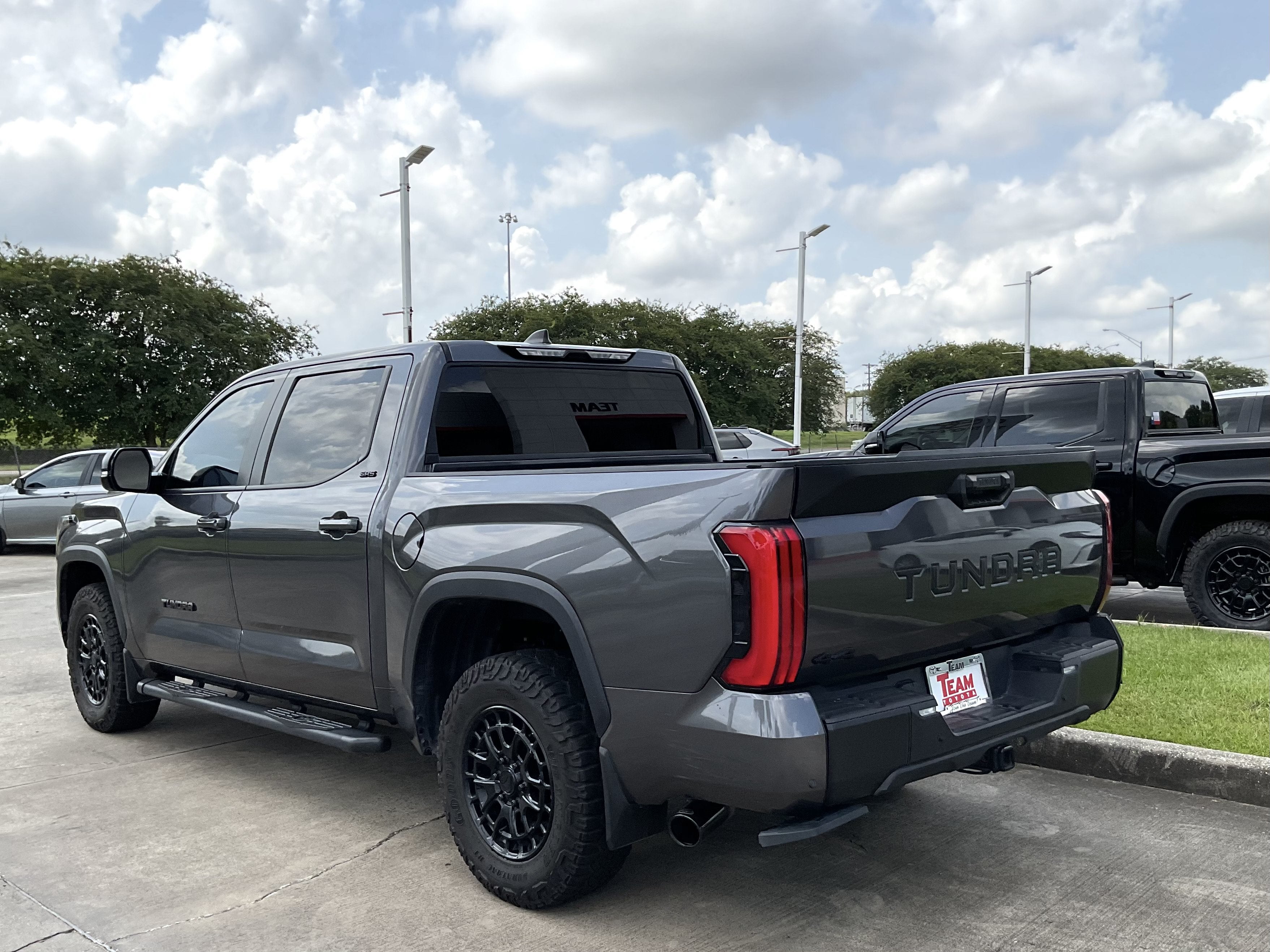 2025 Toyota Tundra 4WD SR5