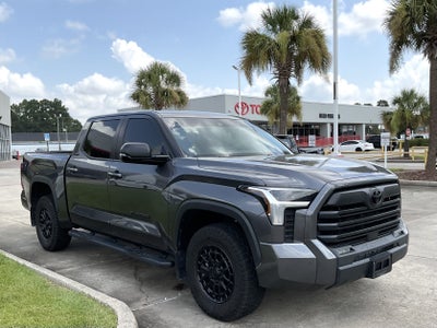 2025 Toyota Tundra 4WD SR5