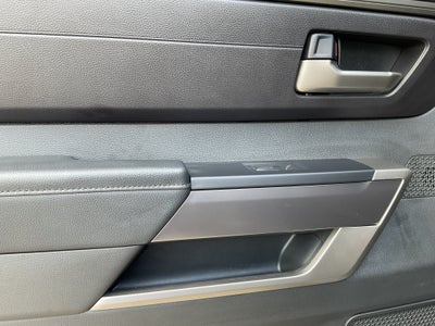 2025 Toyota Tundra 4WD SR5